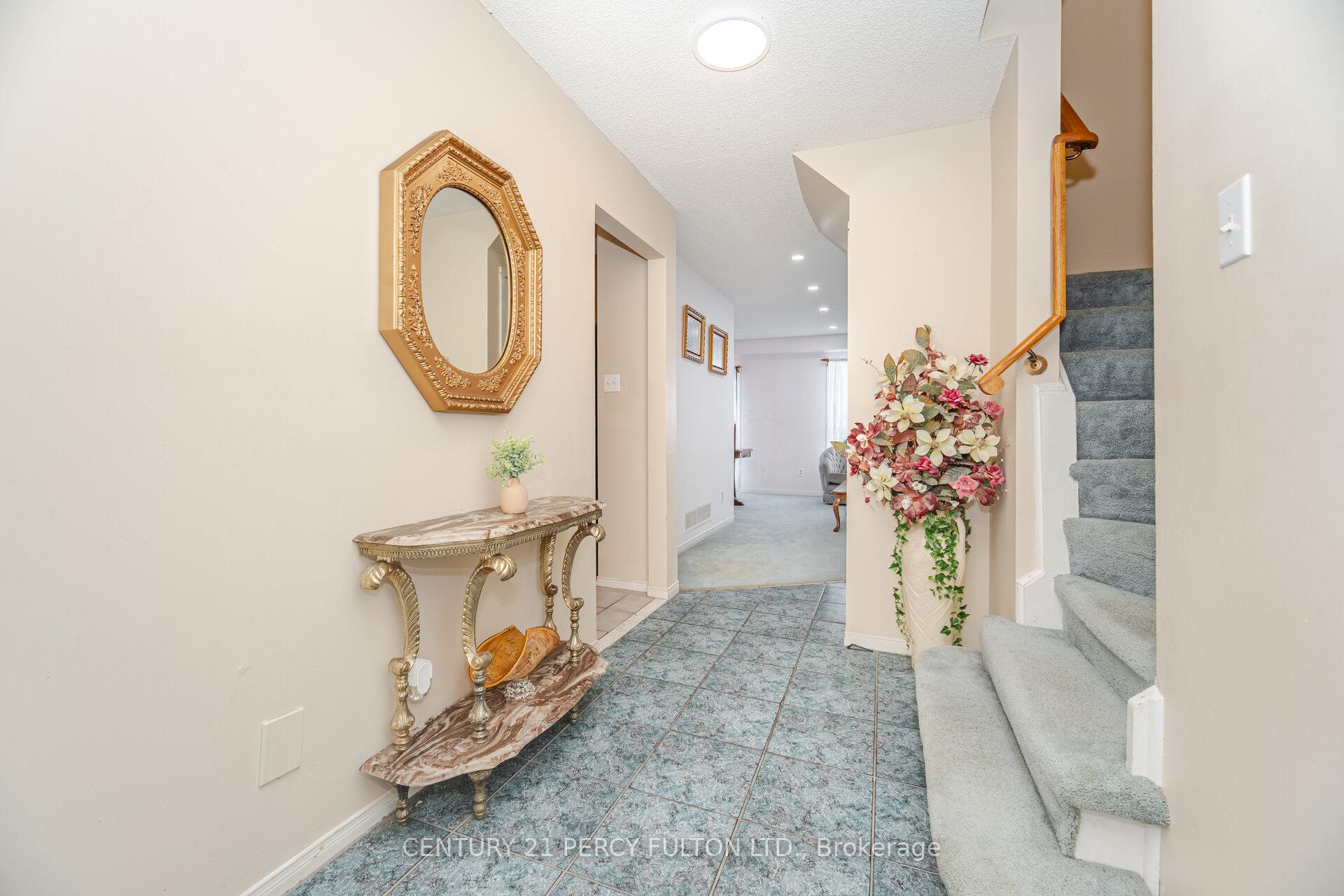 Photo 6 of 1399 Anton Square, Pickering, Liverpool — HOMEH