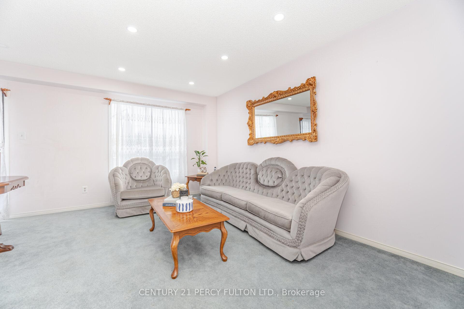 Photo 9 of 1399 Anton Square, Pickering, Liverpool — HOMEH
