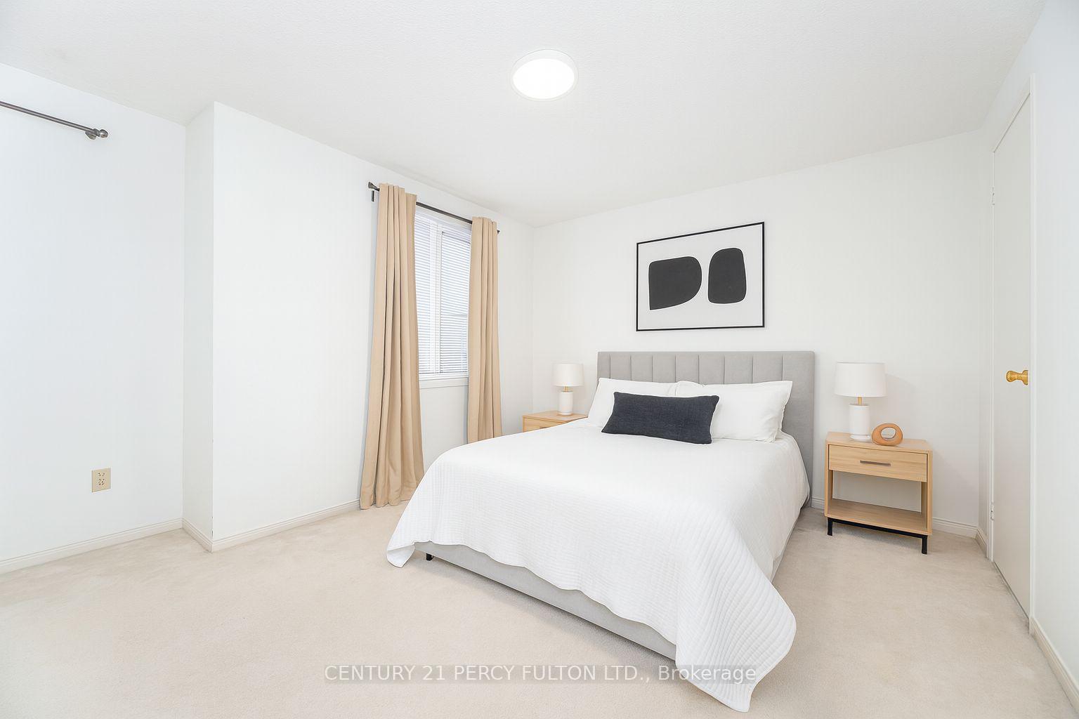 Photo 25 of 1399 Anton Square, Pickering, Liverpool — HOMEH