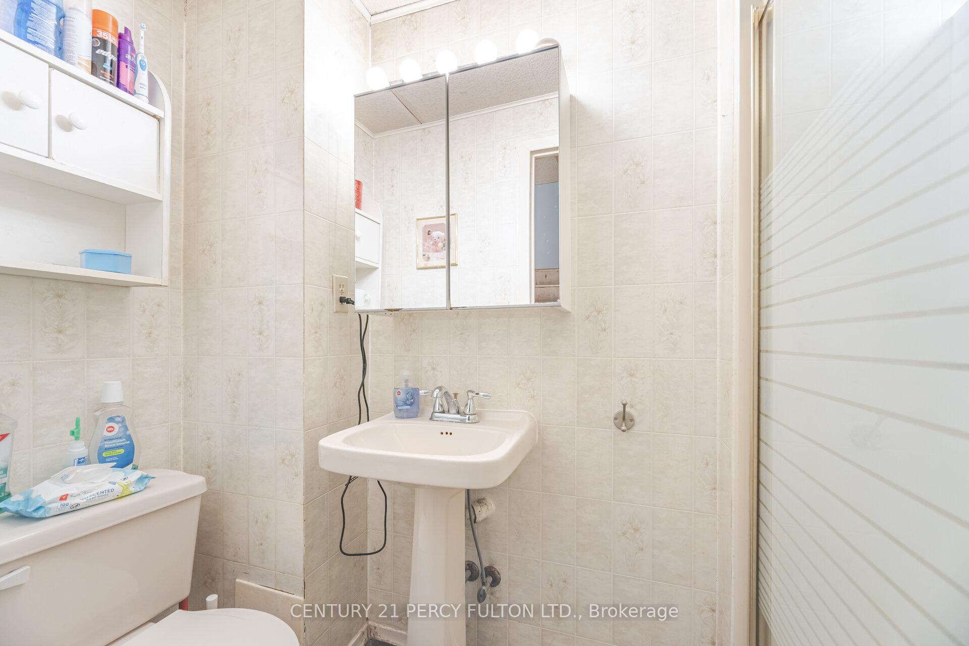 Photo 41 of 1399 Anton Square, Pickering, Liverpool — HOMEH
