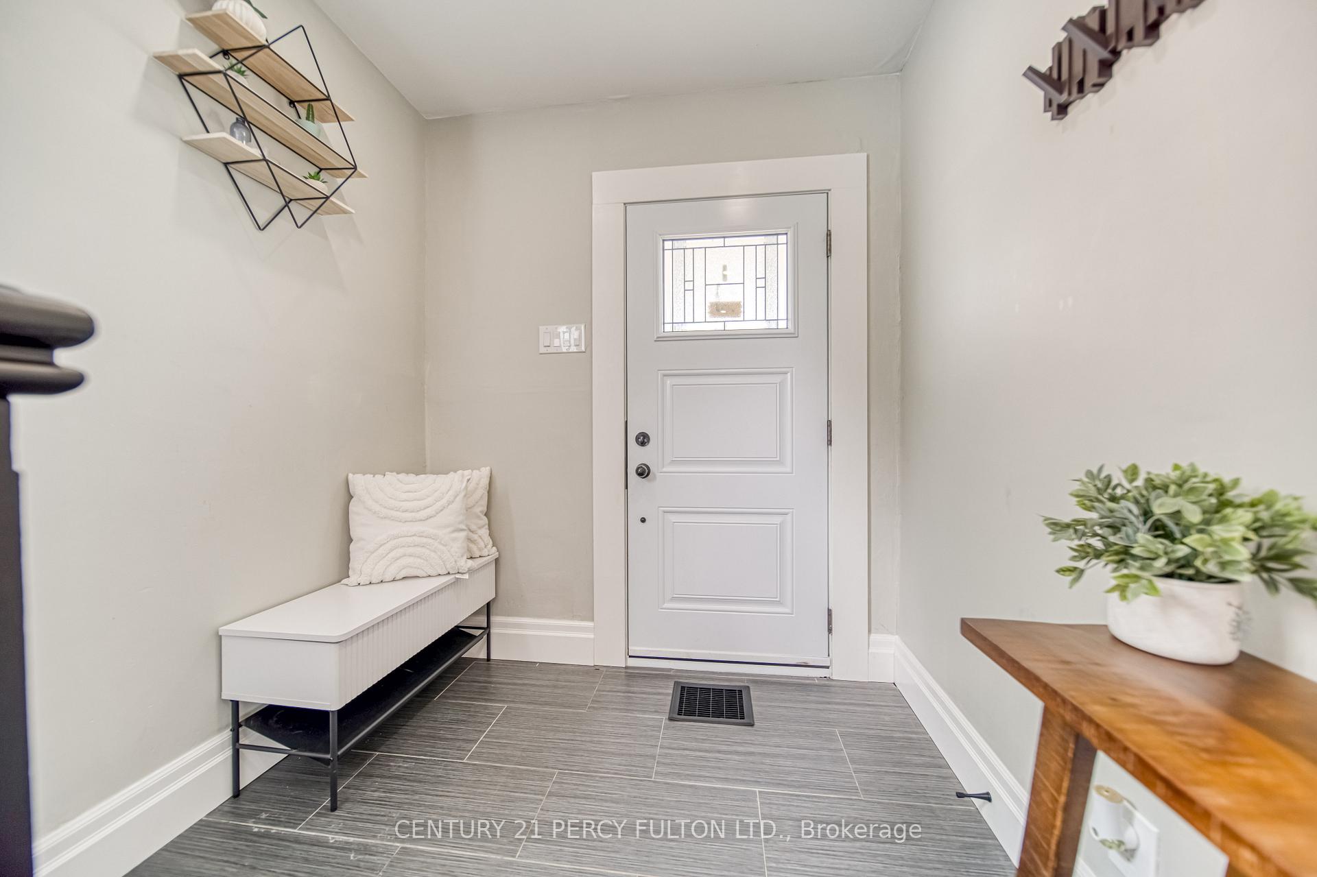 Photo 5 of 180 Bruce Street, Oshawa, Central — HOMEH