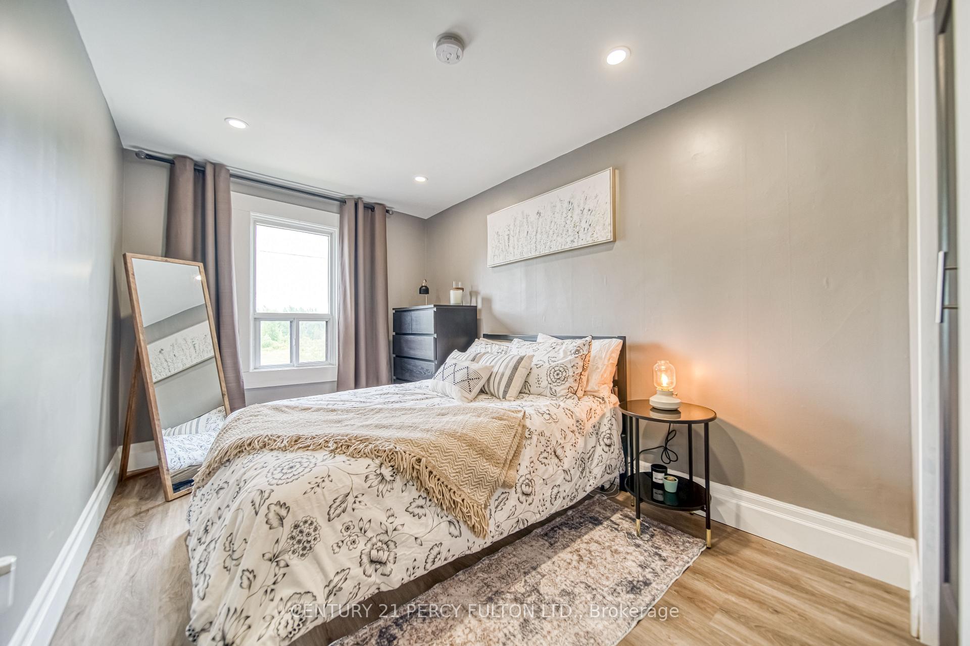 Photo 36 of 180 Bruce Street, Oshawa, Central — HOMEH