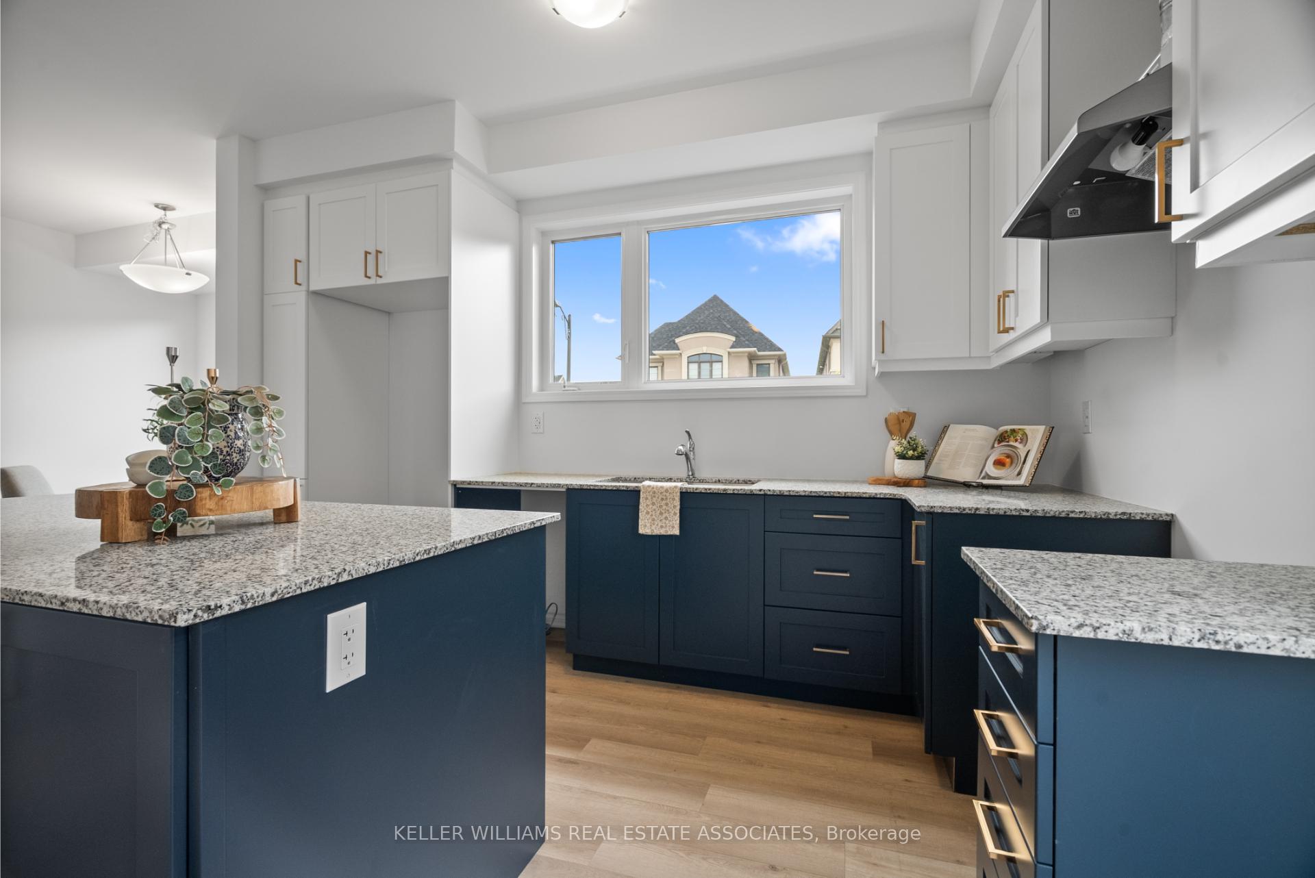 Photo 20 of 1262 Manitou Way, Milton, Bowes — HOMEH