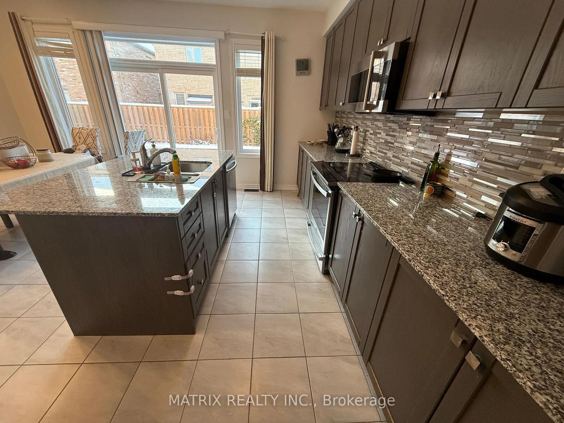 Photo 16 of 2140 Saffron Drive, Pickering, Brock Ridge — HOMEH