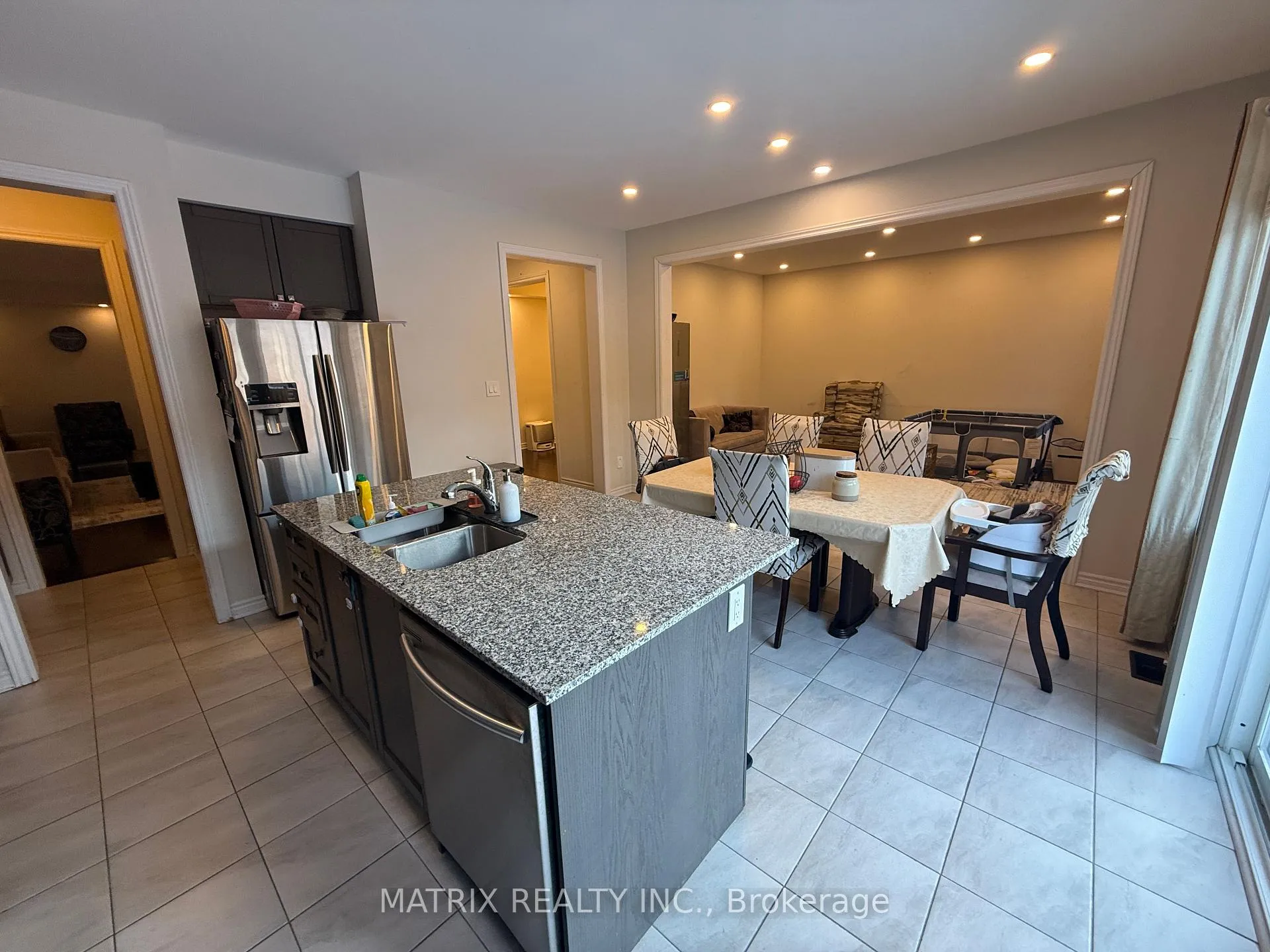 Photo 18 of 2140 Saffron Drive, Pickering, Brock Ridge — HOMEH
