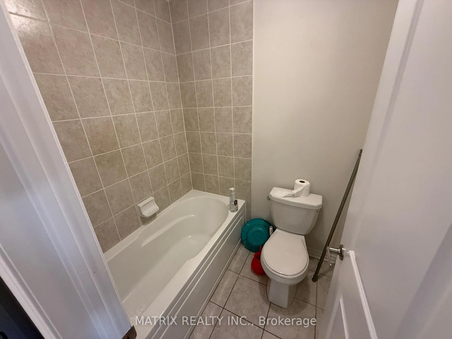 Photo 32 of 2140 Saffron Drive, Pickering, Brock Ridge — HOMEH