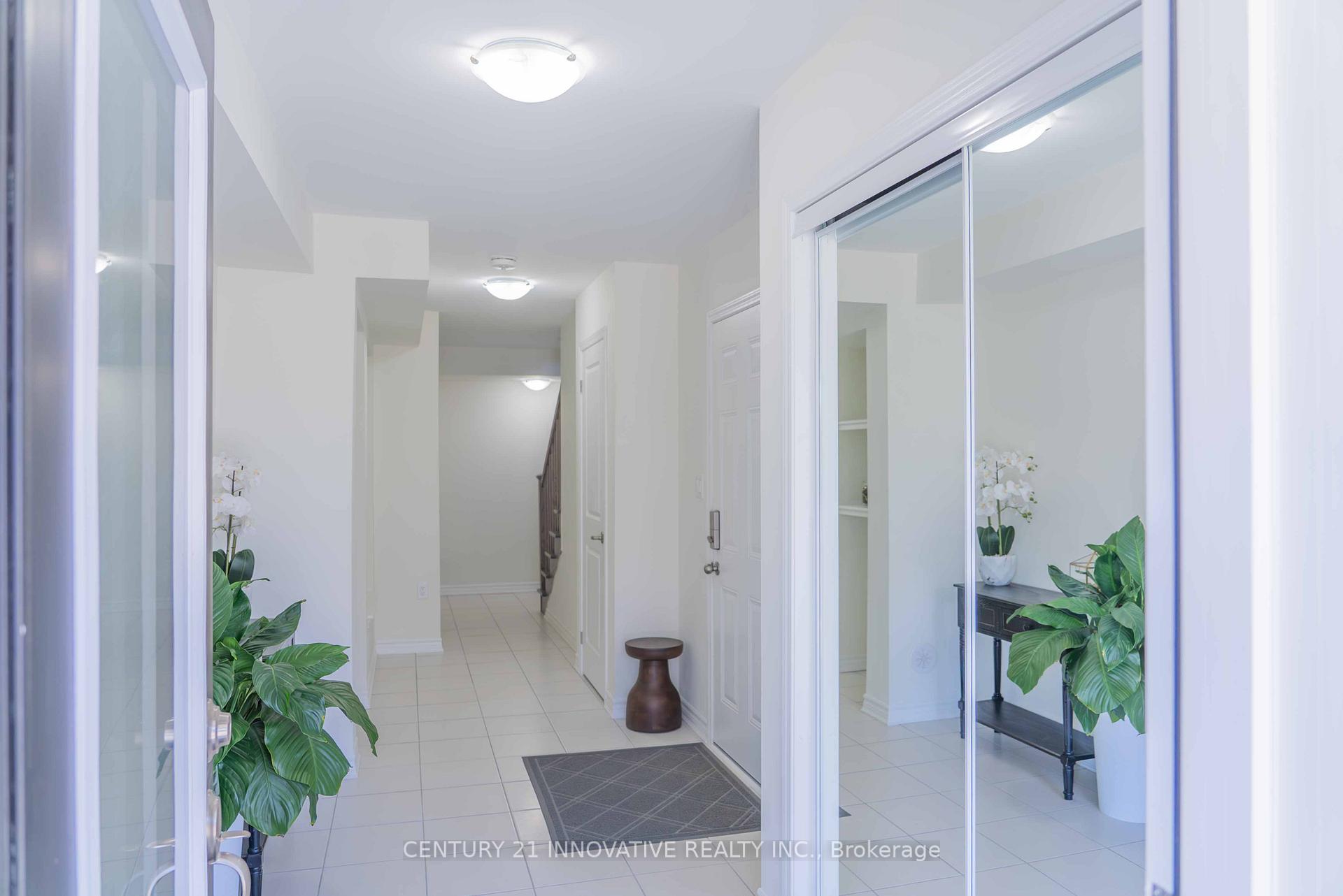 Photo 3 of 3372 Swordbill Street, Pickering, Rural Pickering — HOMEH