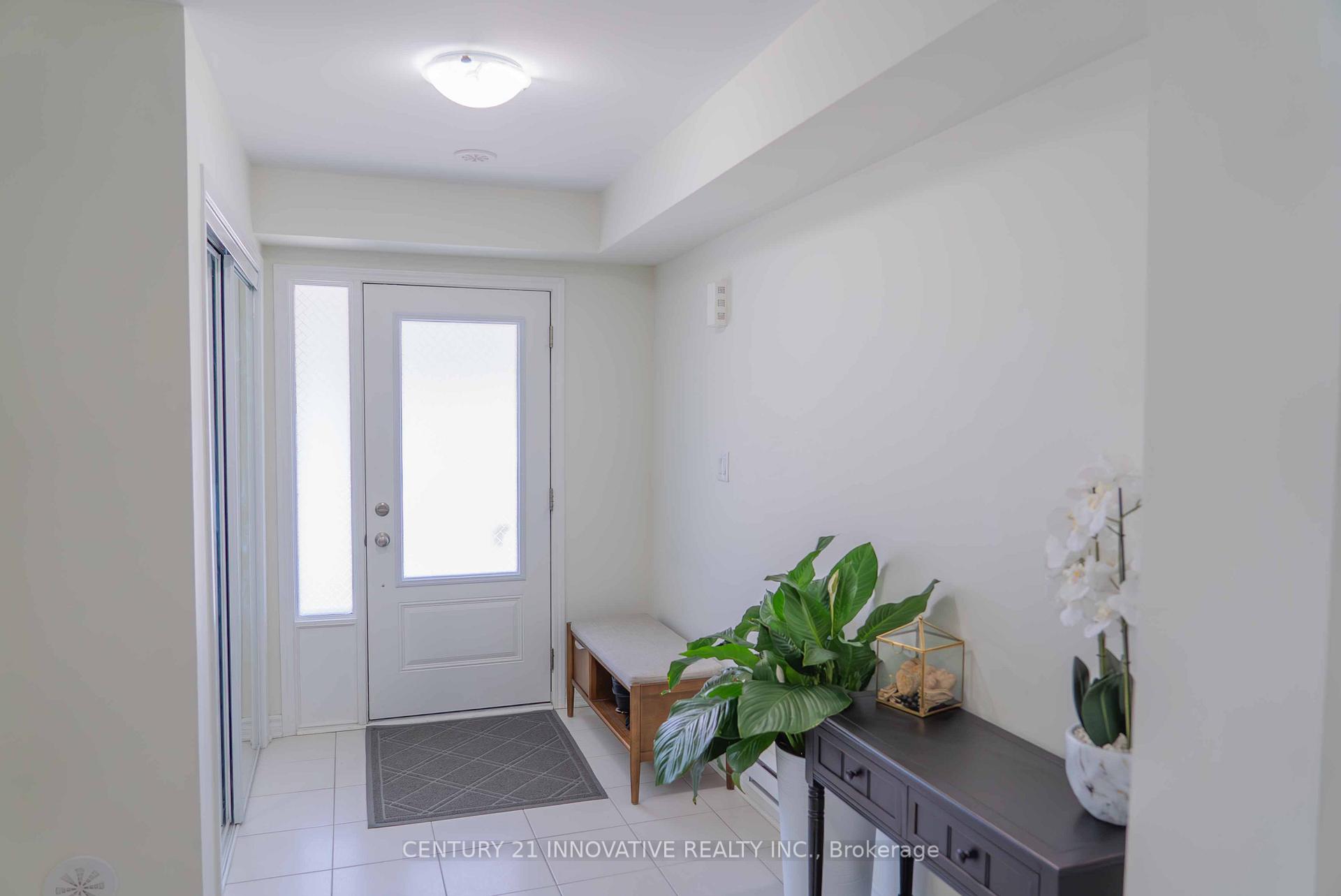 Photo 4 of 3372 Swordbill Street, Pickering, Rural Pickering — HOMEH