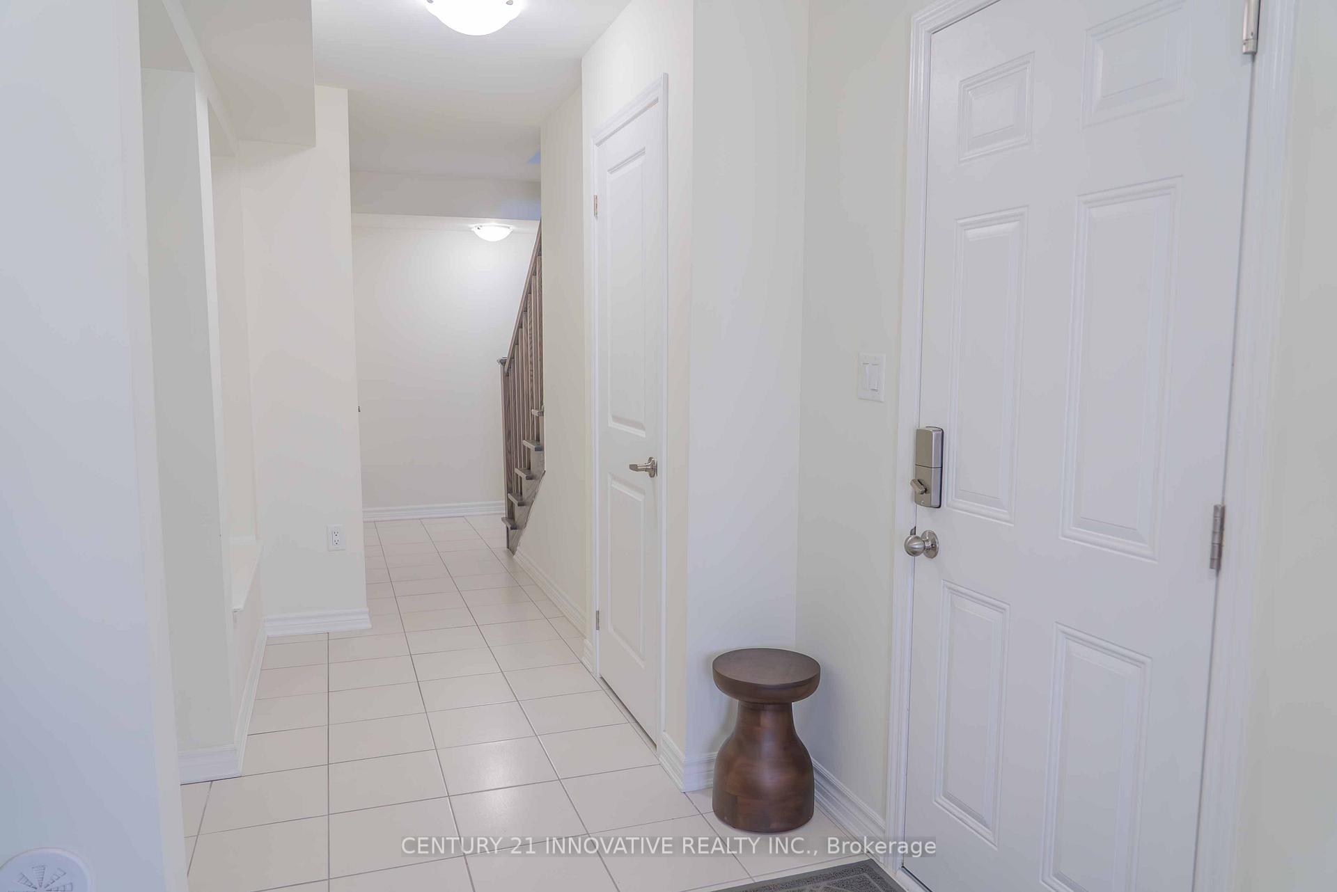 Photo 6 of 3372 Swordbill Street, Pickering, Rural Pickering — HOMEH