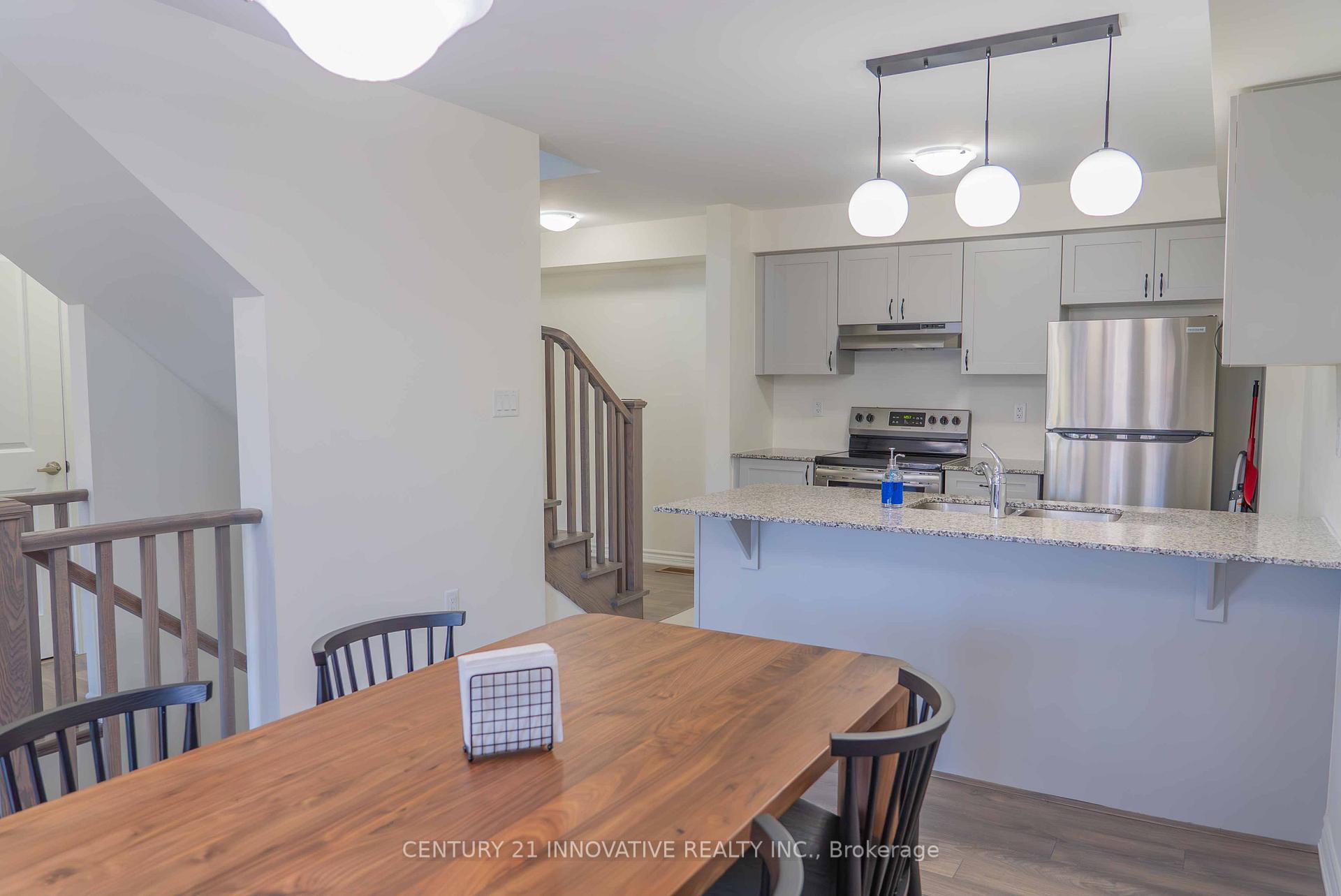 Photo 9 of 3372 Swordbill Street, Pickering, Rural Pickering — HOMEH