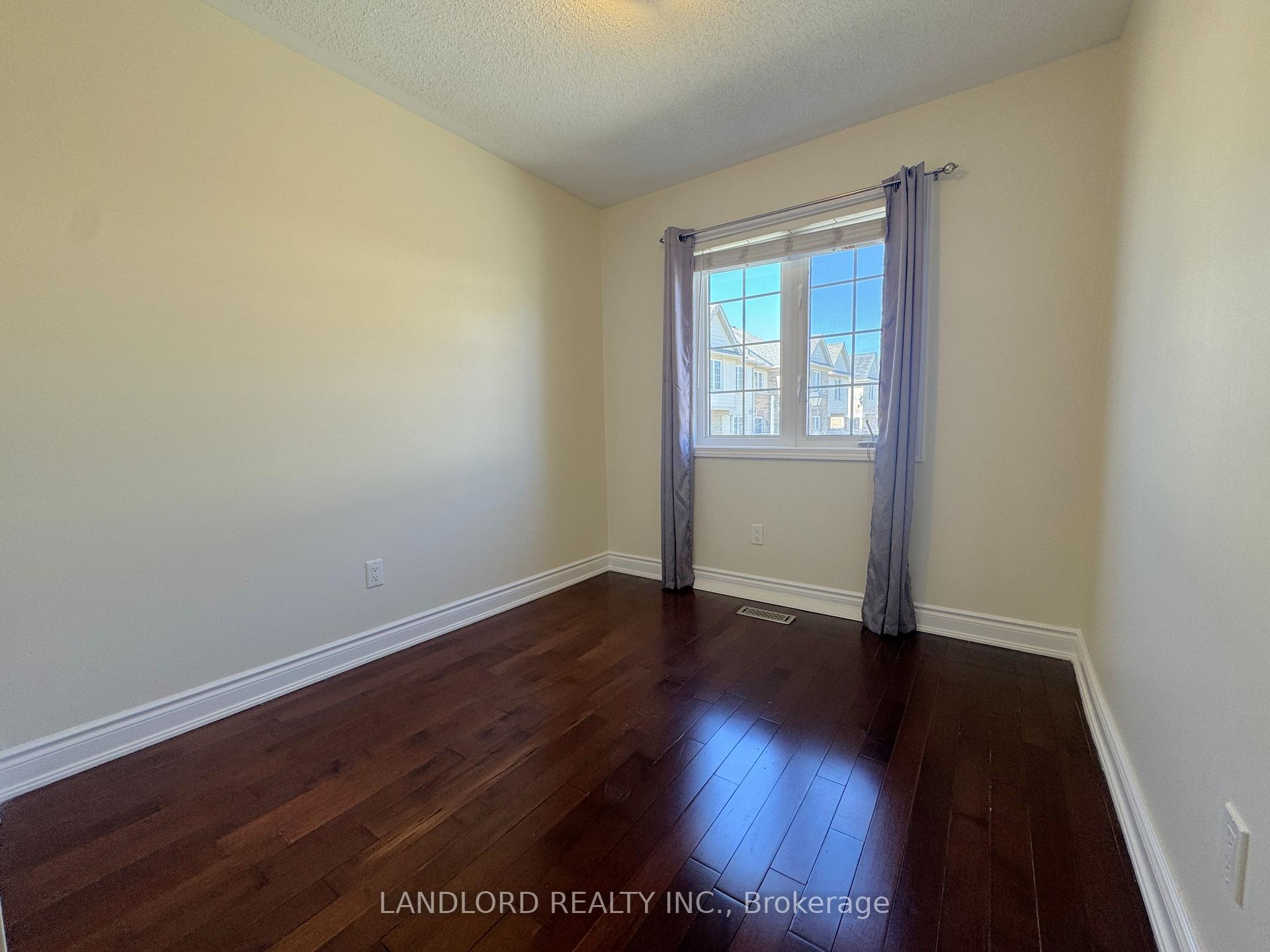 Photo 20 of Unit 33, 620 Ferguson Drive, Milton, Beaty — HOMEH