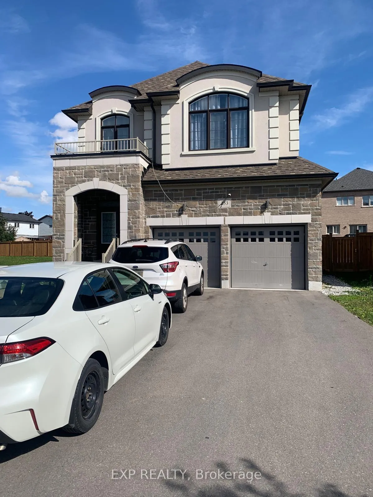 Photo 1 of 253 Fleetwood Drive, Oshawa, Eastdale — HOMEH