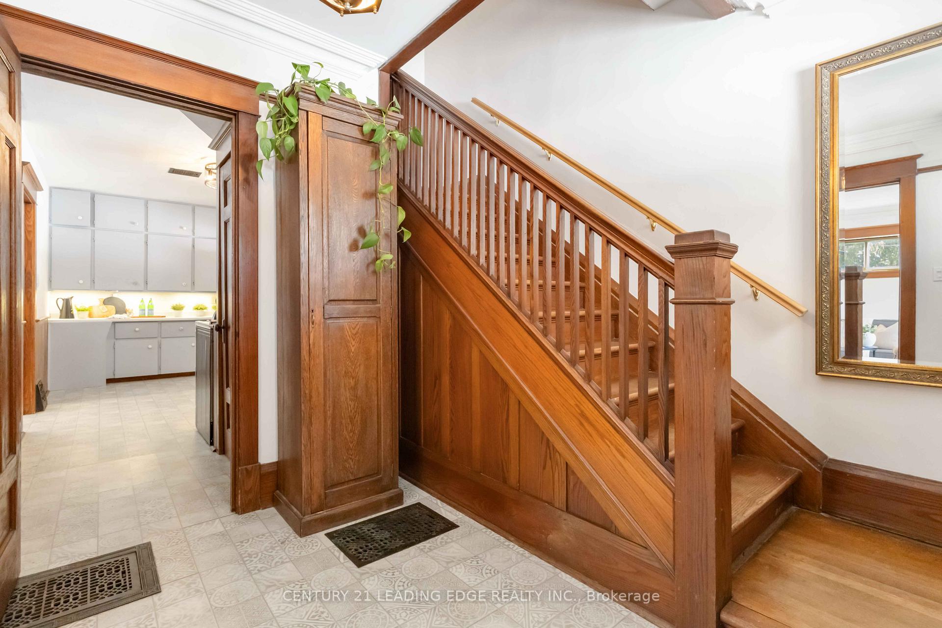 Photo 16 of 1742 Lane Street, Pickering, Rural Pickering — HOMEH