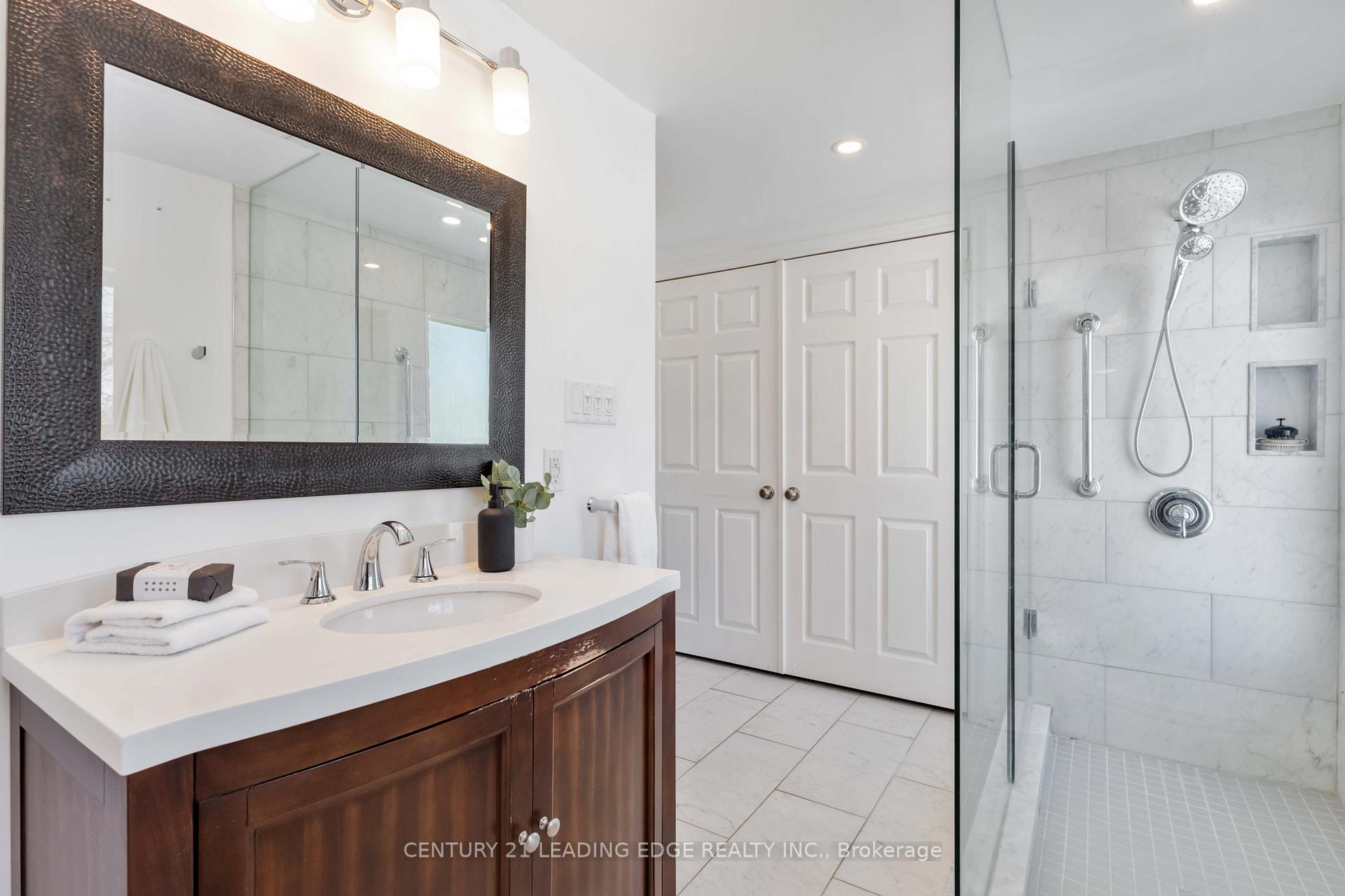Photo 18 of 1742 Lane Street, Pickering, Rural Pickering — HOMEH