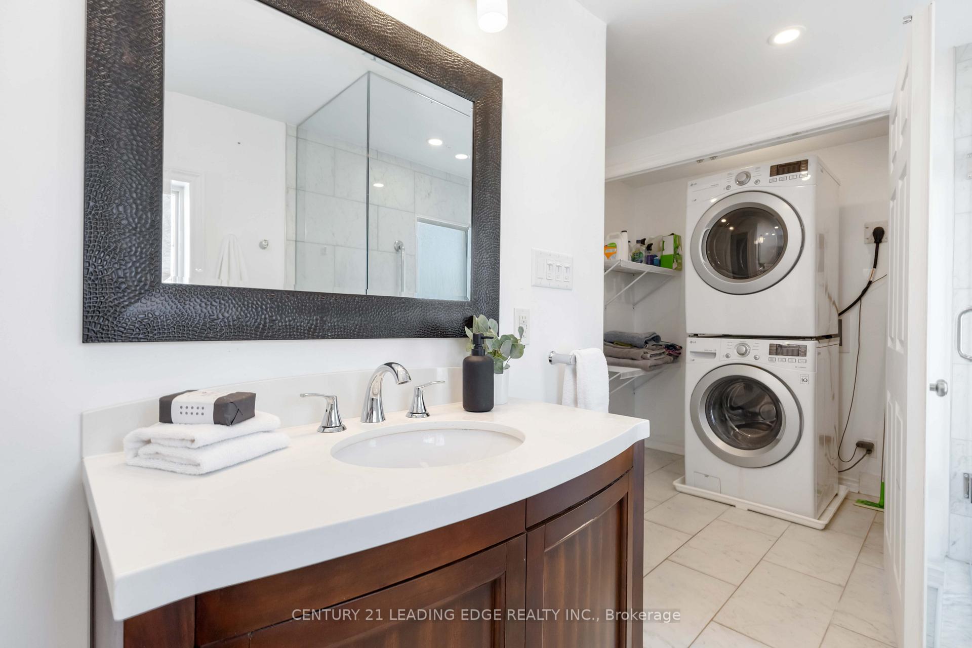Photo 19 of 1742 Lane Street, Pickering, Rural Pickering — HOMEH