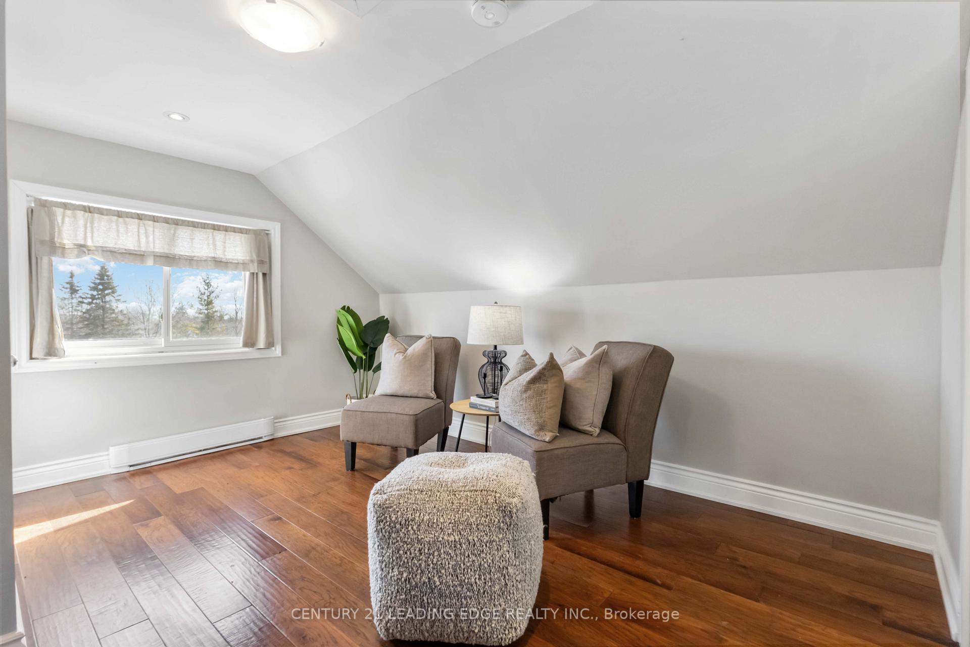 Photo 25 of 1742 Lane Street, Pickering, Rural Pickering — HOMEH