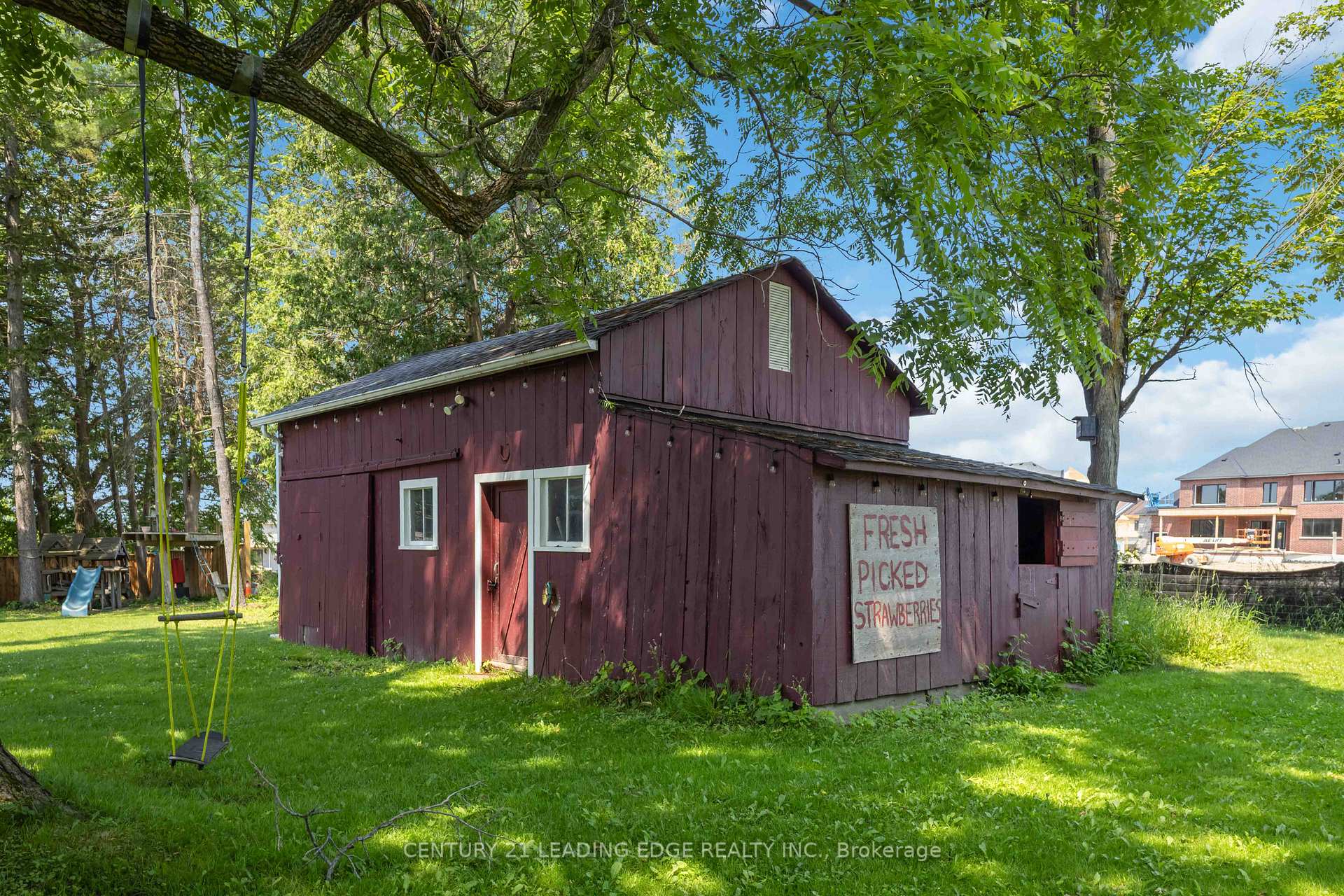 Photo 34 of 1742 Lane Street, Pickering, Rural Pickering — HOMEH