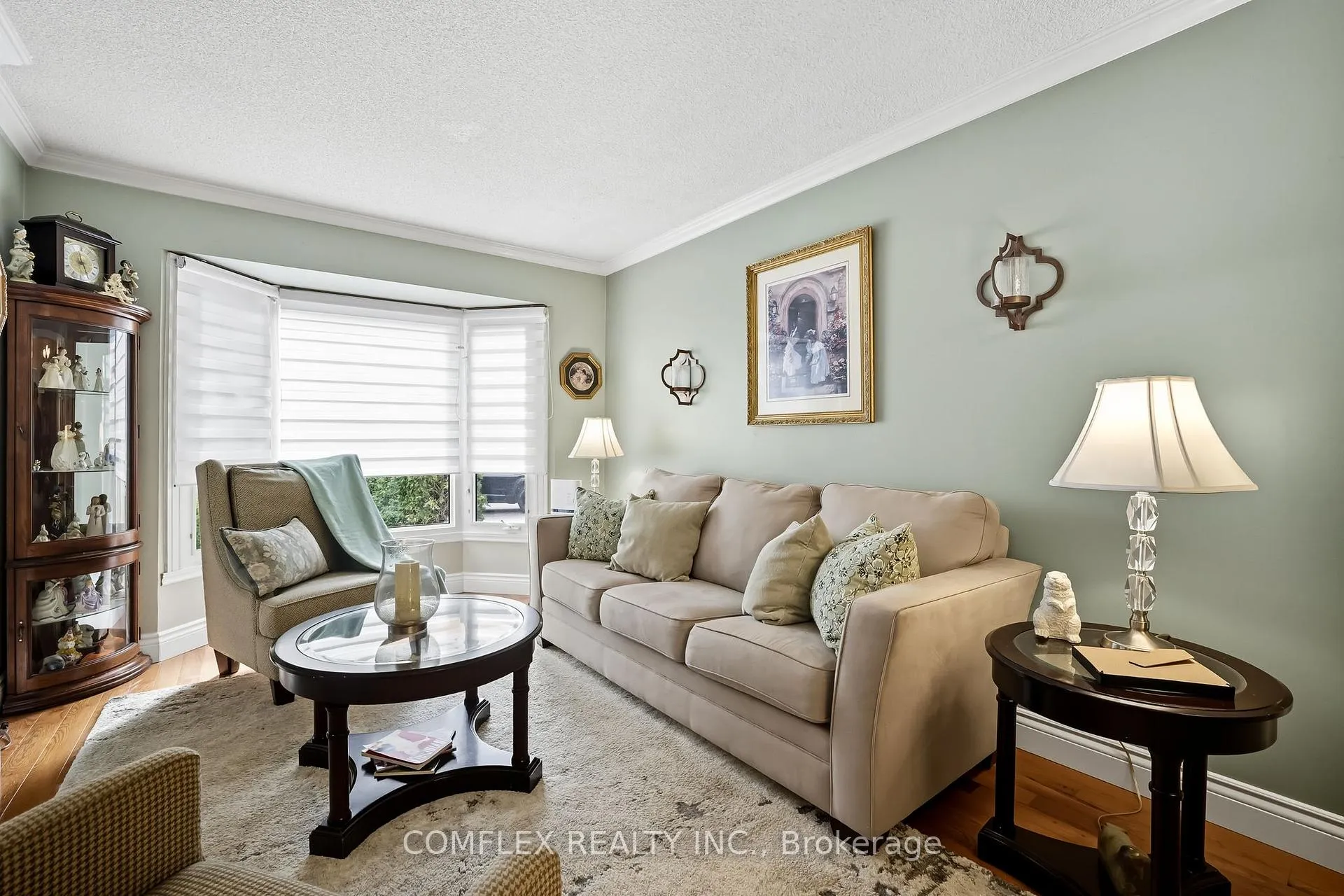 Photo 9 of 680 Avery Court, Oshawa, Pinecrest — HOMEH