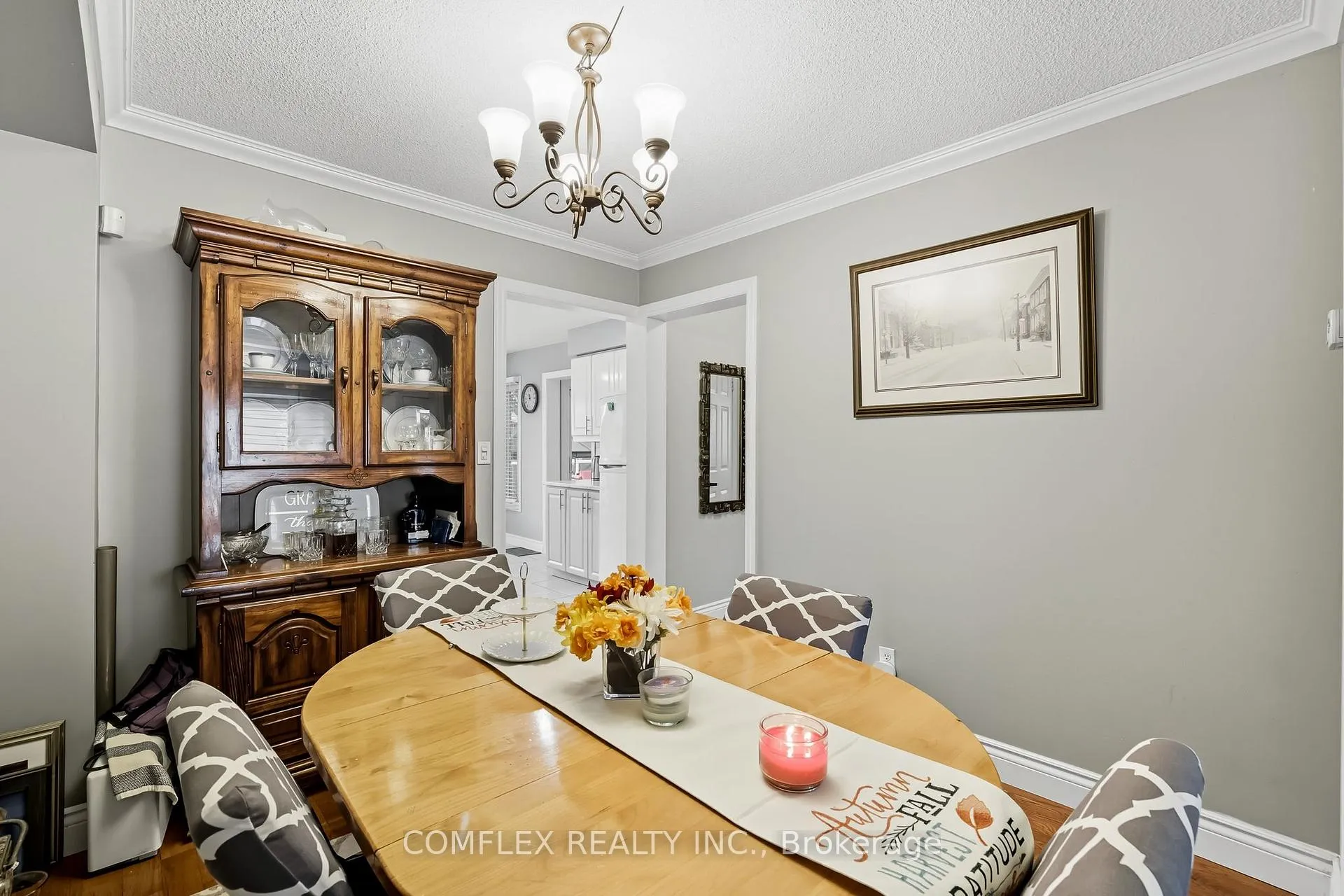 Photo 13 of 680 Avery Court, Oshawa, Pinecrest — HOMEH