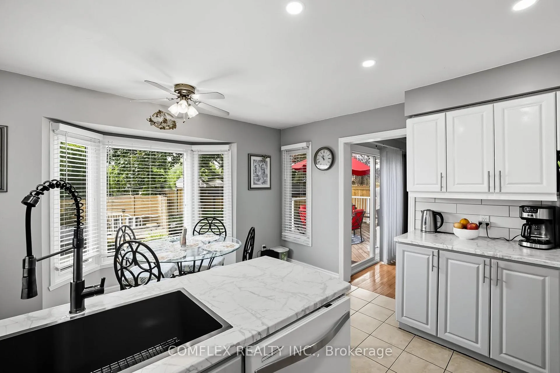 Photo 16 of 680 Avery Court, Oshawa, Pinecrest — HOMEH