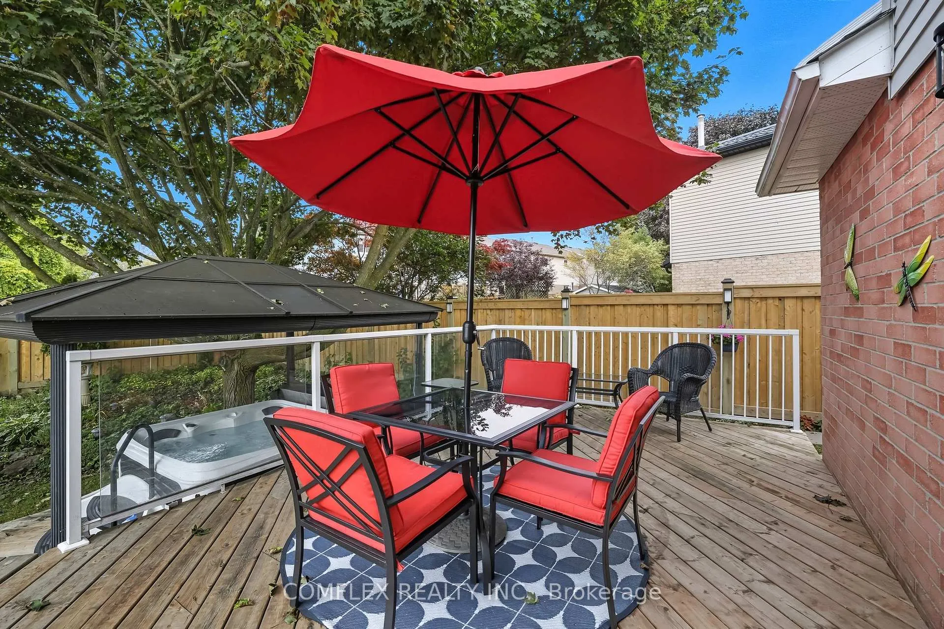 Photo 42 of 680 Avery Court, Oshawa, Pinecrest — HOMEH
