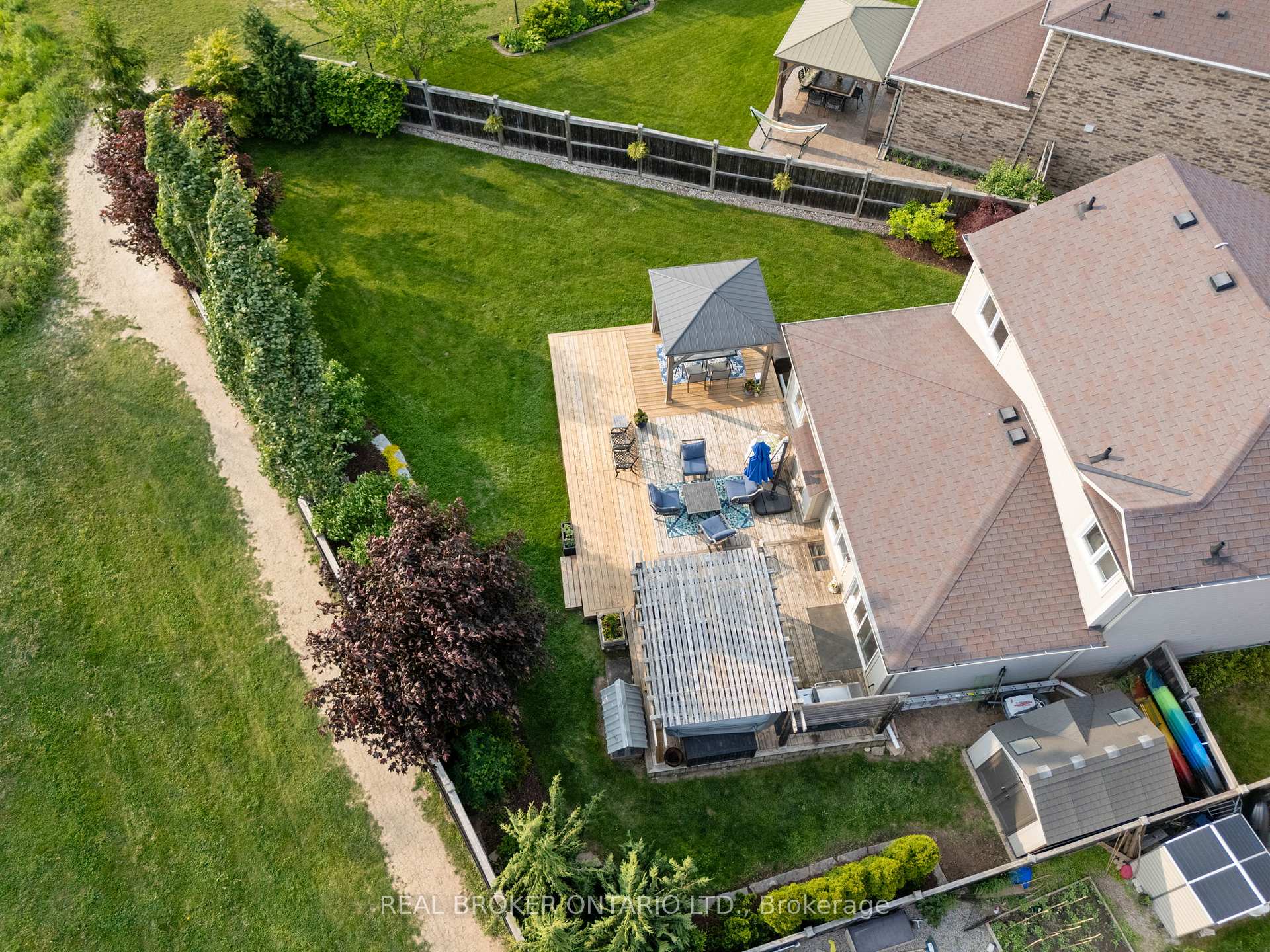 Photo 24 of 485 Mcferran Crescent, Milton, Willmott — HOMEH