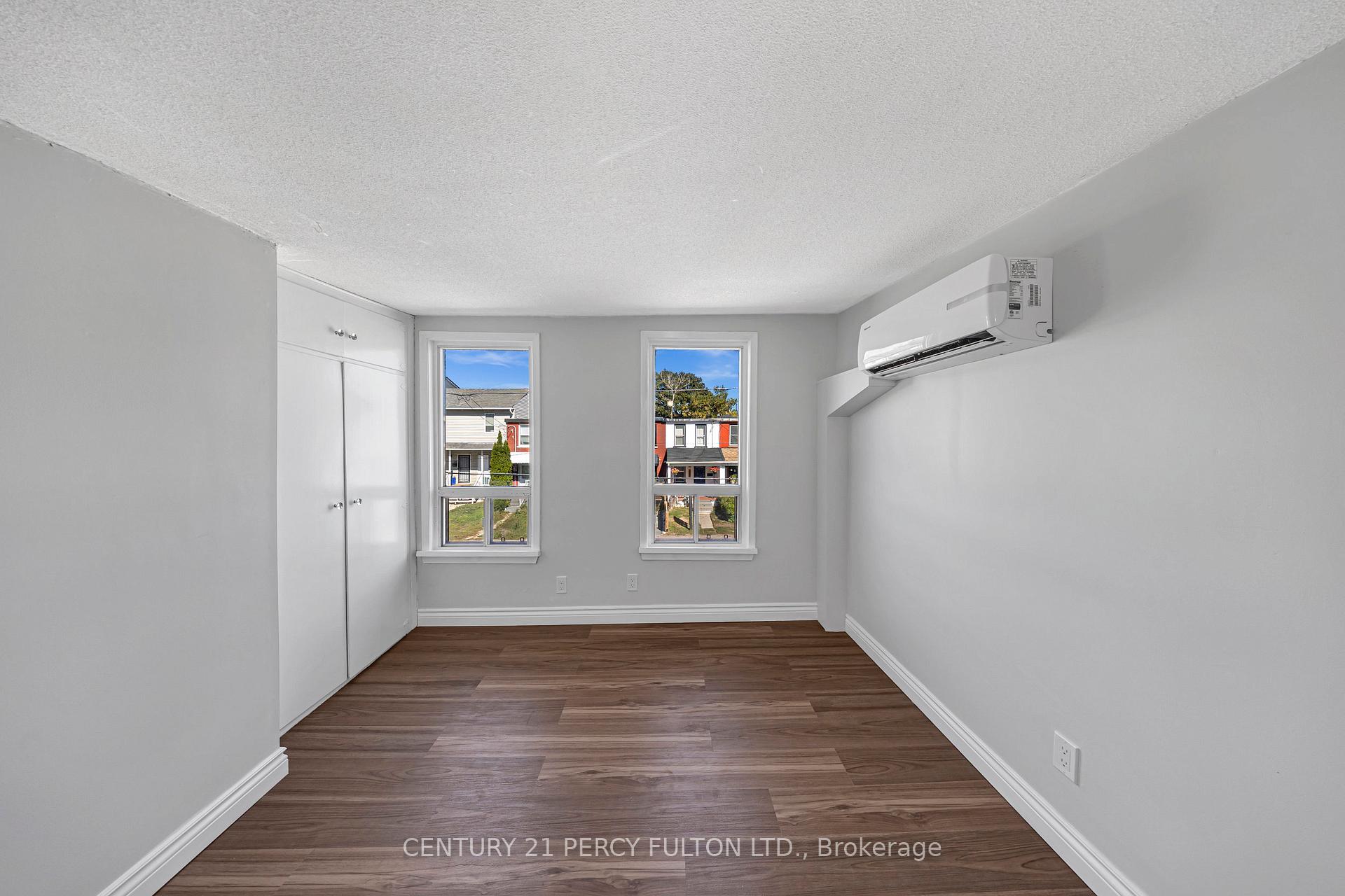 Photo 19 of 159 1/2 Olive Avenue, Oshawa, Central — HOMEH