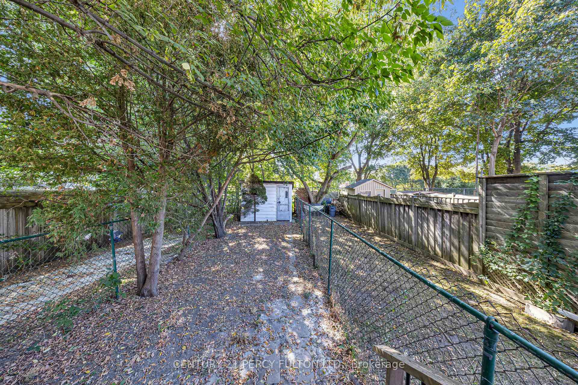 Photo 26 of 159 1/2 Olive Avenue, Oshawa, Central — HOMEH