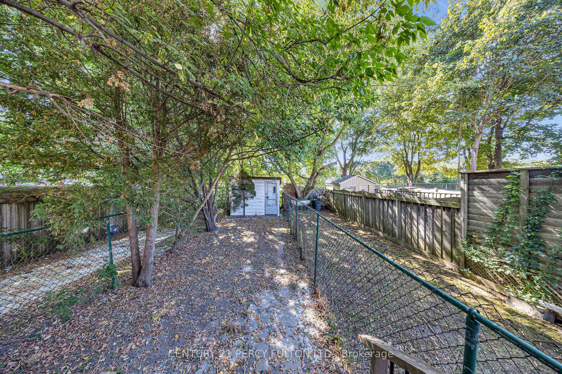 Photo 27 of 159 1/2 Olive Avenue, Oshawa, Central — HOMEH