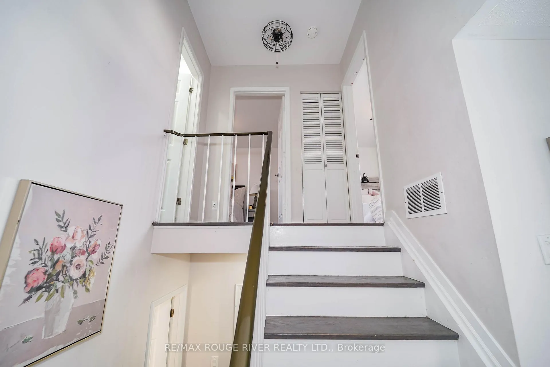 Photo 13 of 1277 Trellis Court, Pickering, Bay Ridges — HOMEH