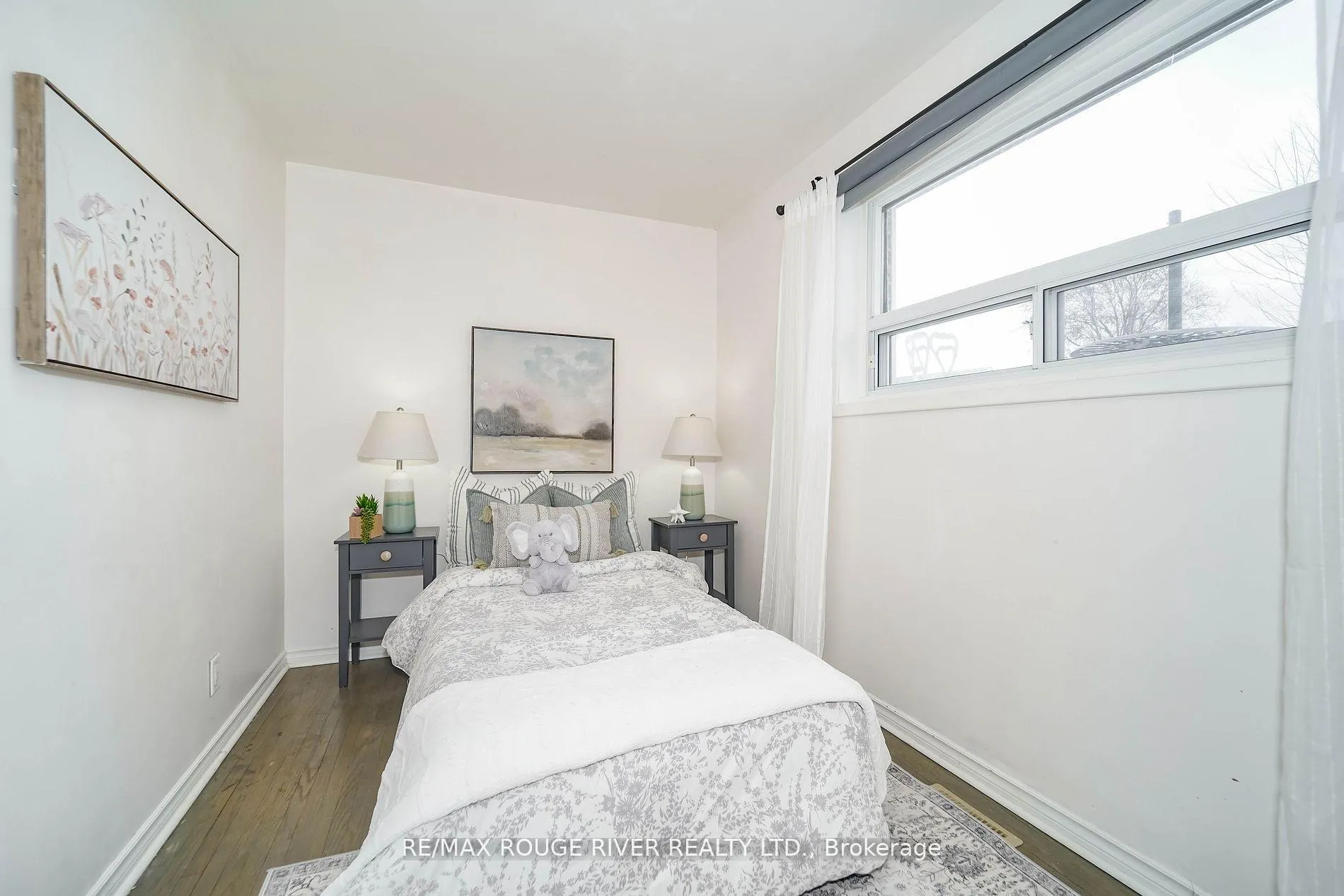 Photo 15 of 1277 Trellis Court, Pickering, Bay Ridges — HOMEH