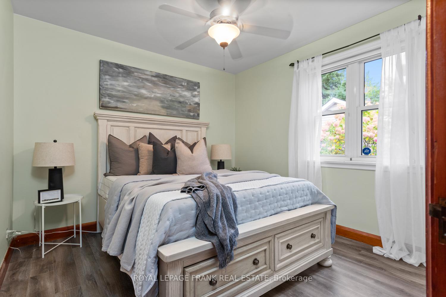 Photo 14 of 234 Central Park Boulevard S, Oshawa, Central — HOMEH