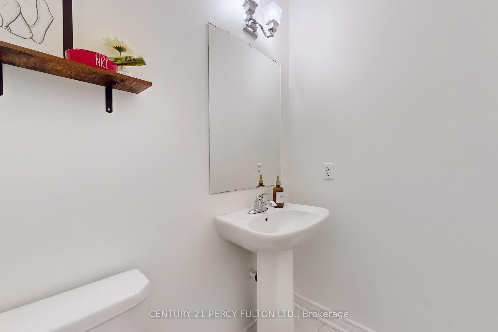 Photo 2 of 4 Munch Place, Milton, Willmott — HOMEH