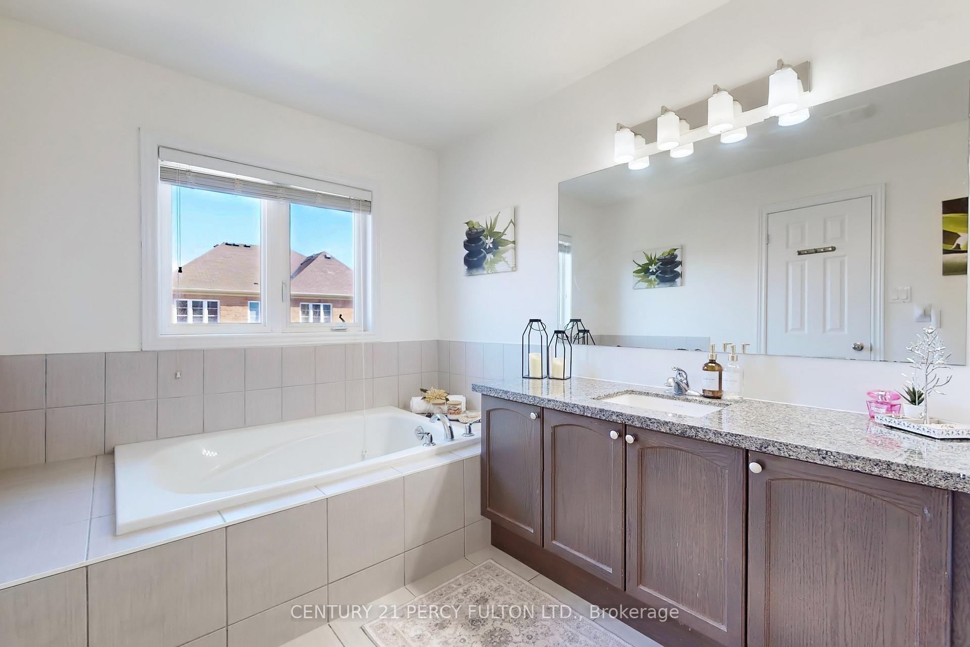 Photo 14 of 4 Munch Place, Milton, Willmott — HOMEH