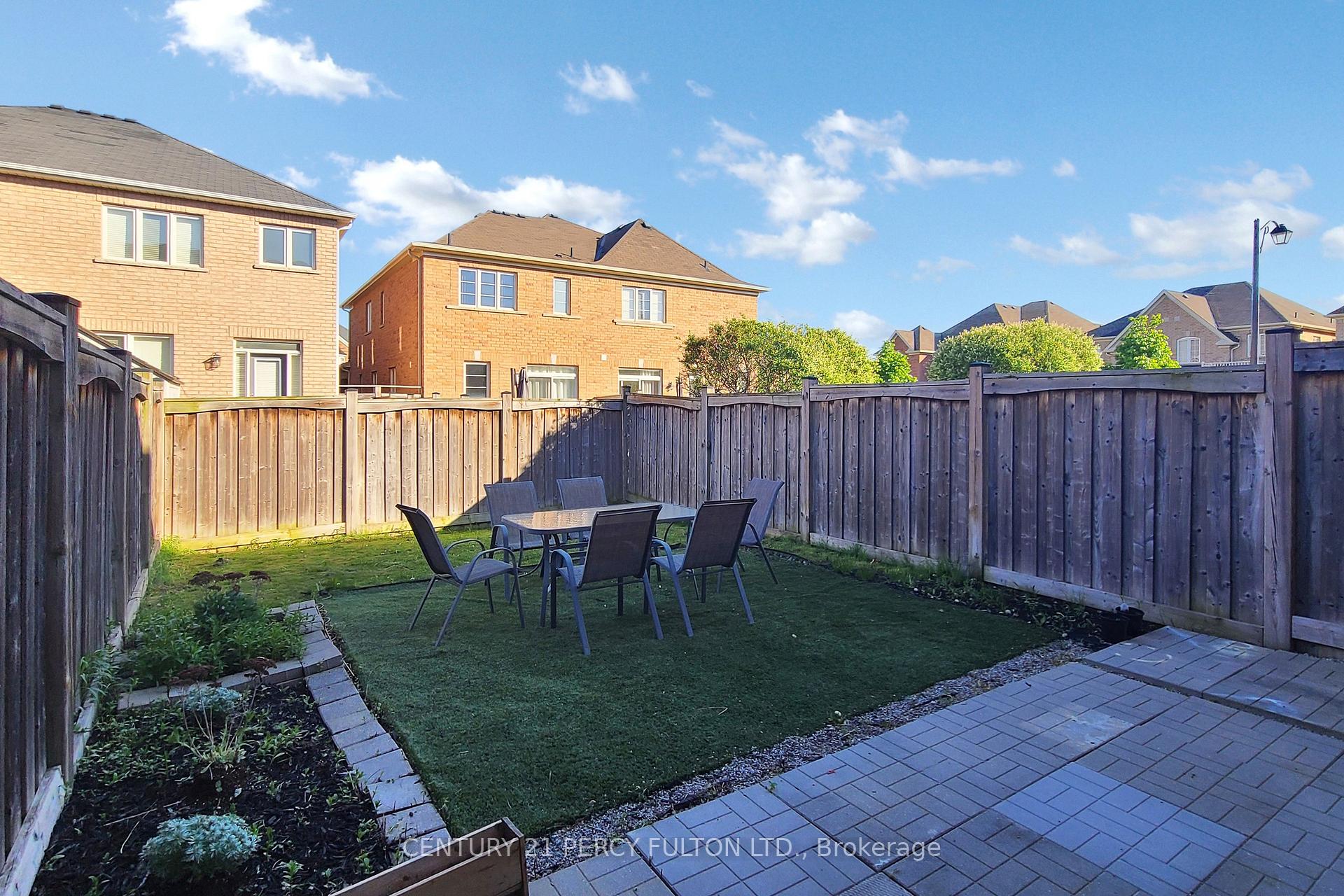 Photo 33 of 4 Munch Place, Milton, Willmott — HOMEH