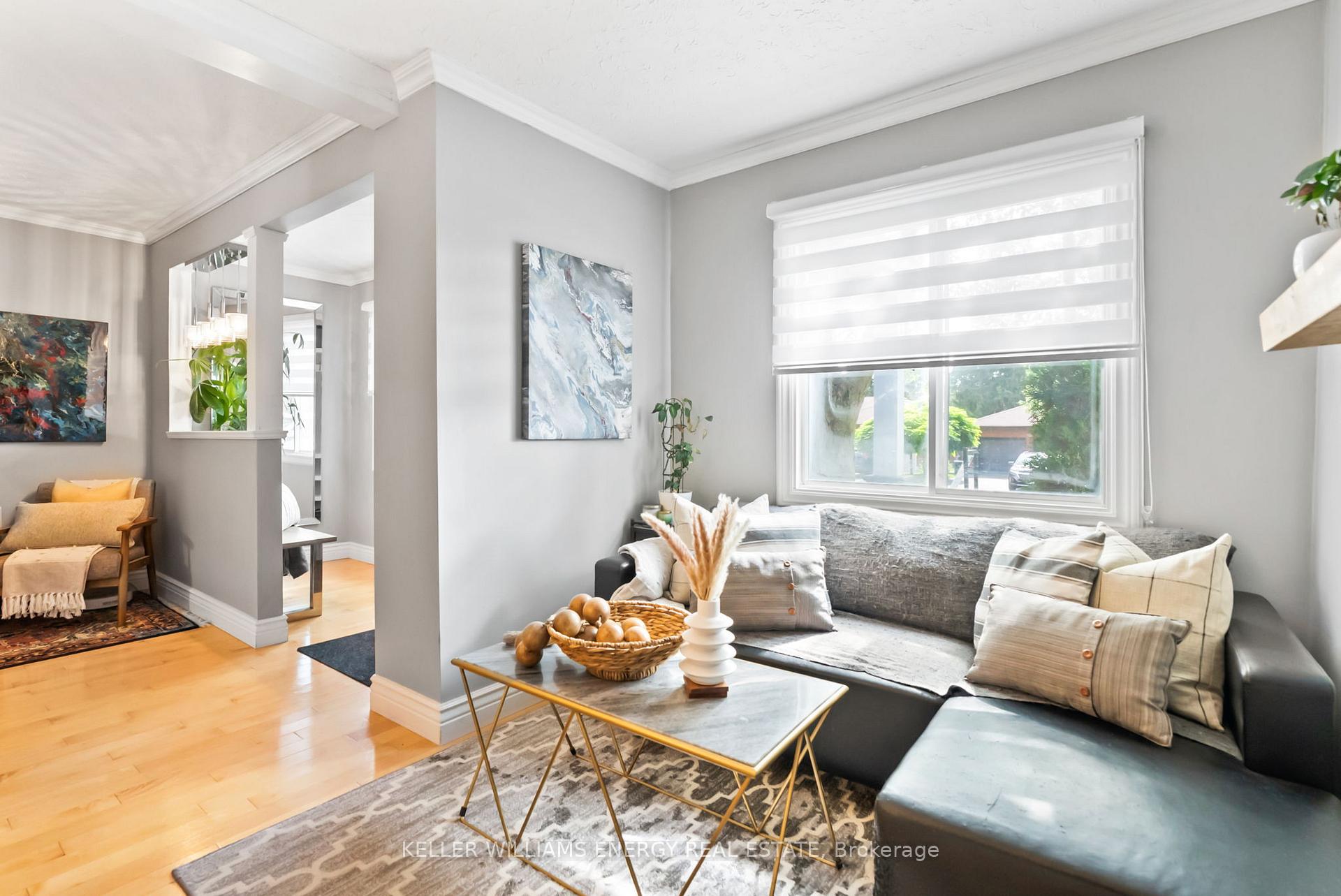 Photo 5 of 211 Severn Street, Oshawa, McLaughlin — HOMEH