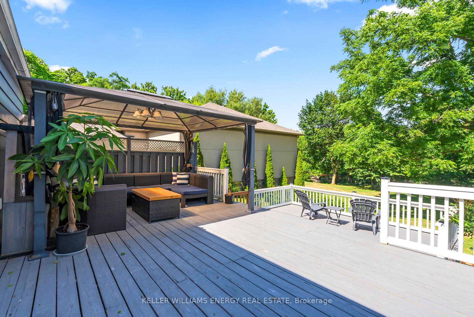 Photo 35 of 211 Severn Street, Oshawa, McLaughlin — HOMEH
