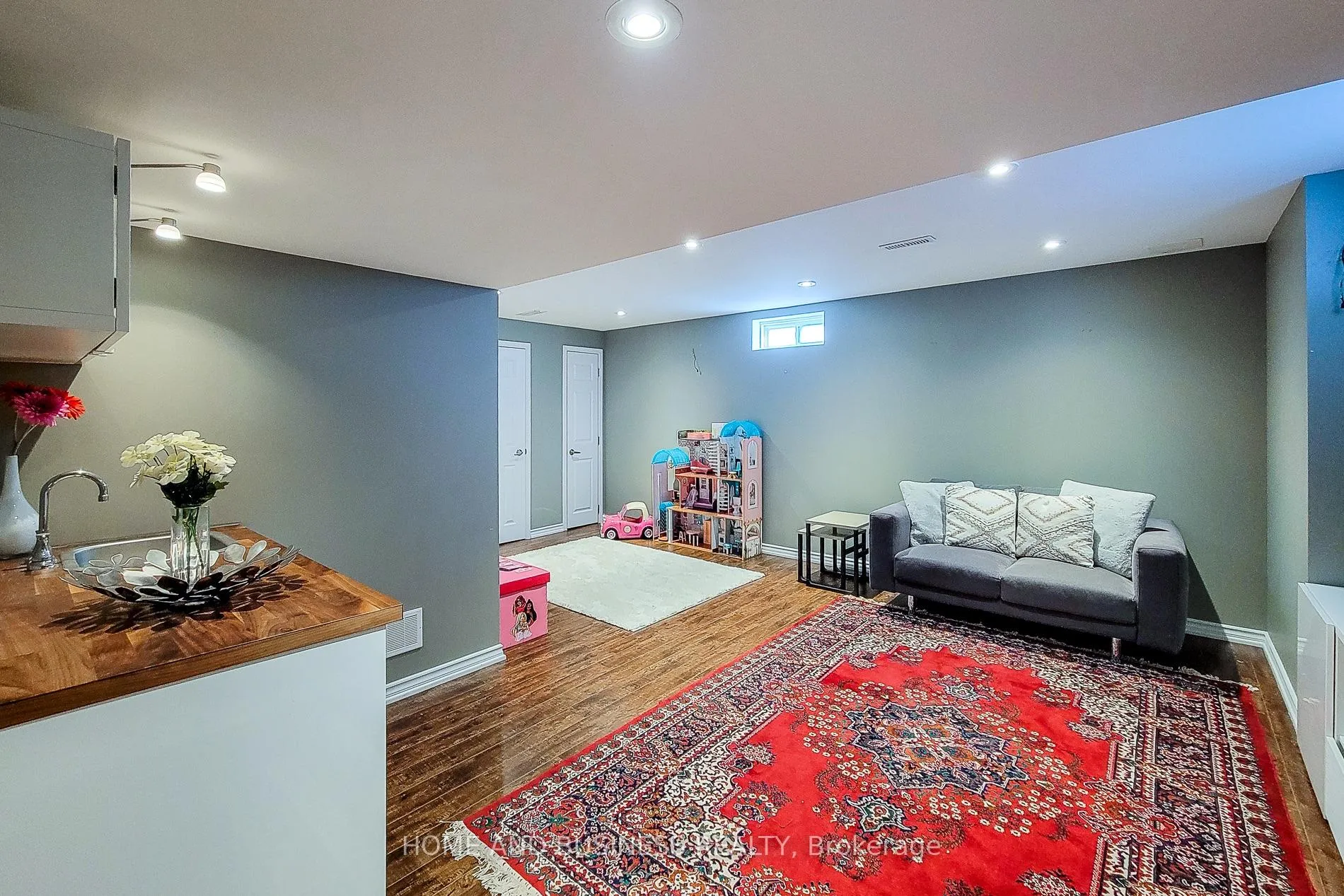 Photo 32 of 355 Chuchmach Close, Milton, Willmott — HOMEH