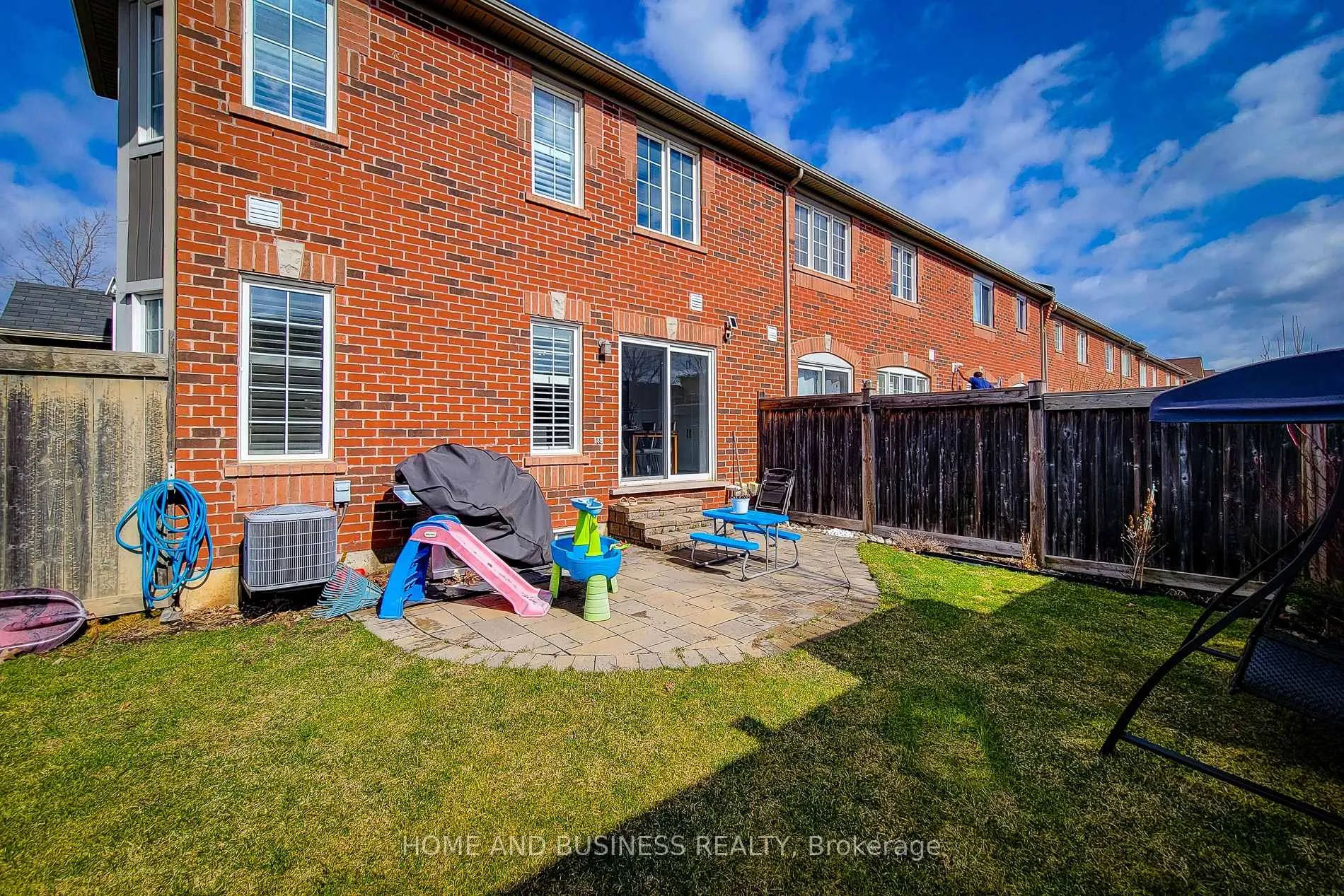 Photo 34 of 355 Chuchmach Close, Milton, Willmott — HOMEH