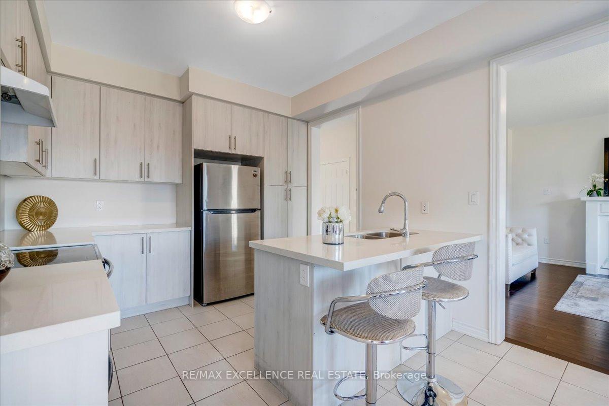Photo 15 of 1315 Apollo Street, Oshawa, Eastdale — HOMEH