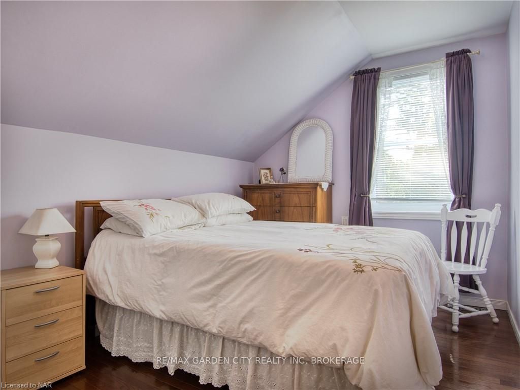 Photo 25 of 676 Canboro Road, Pelham, Fenwick — HOMEH