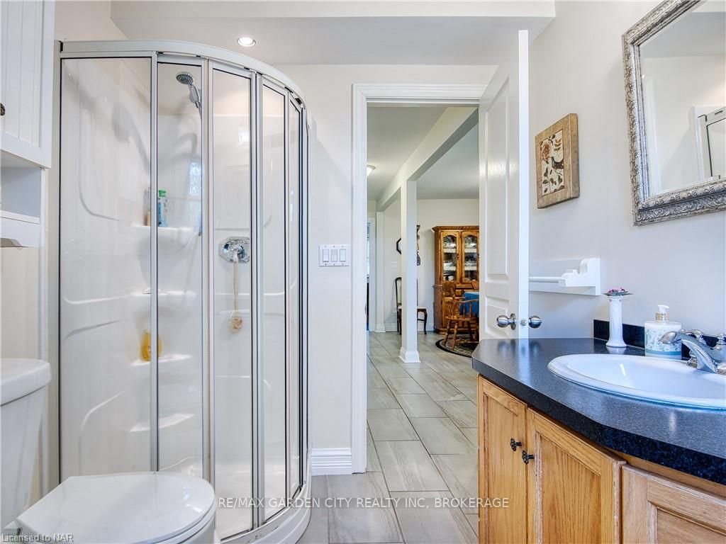 Photo 11 of 676 Canboro Road, Pelham, Fenwick — HOMEH