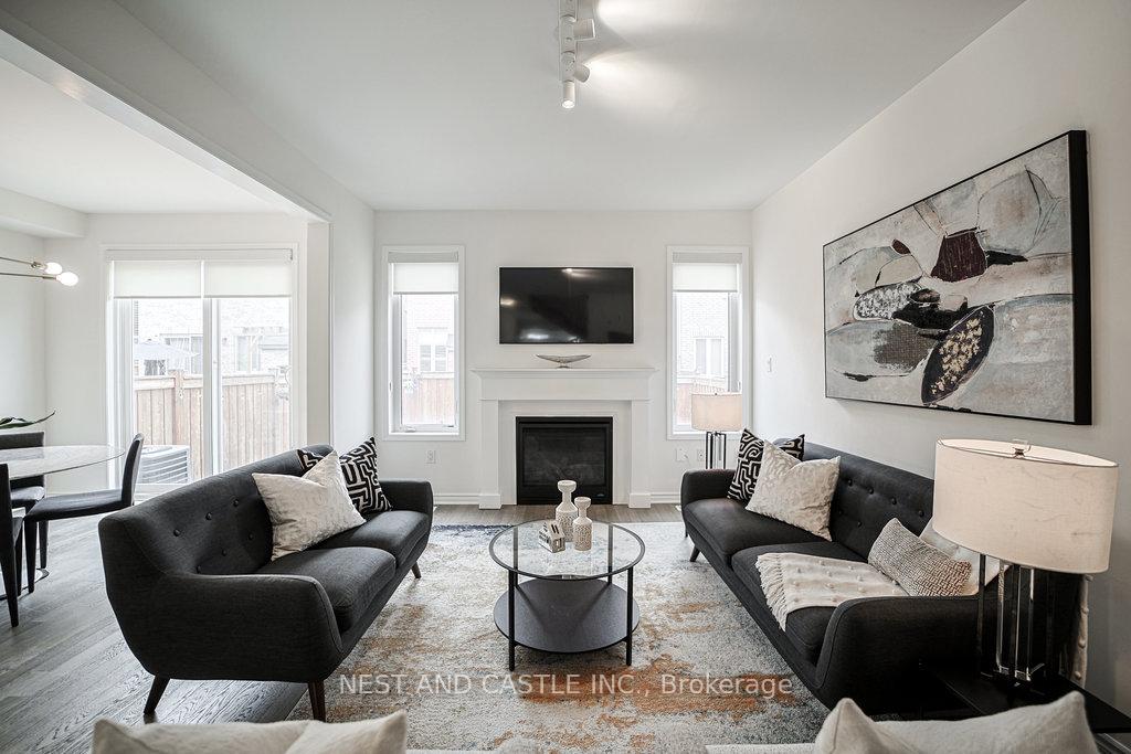 Photo 6 of 1347 Rose way Avenue, Milton, Cobban — HOMEH