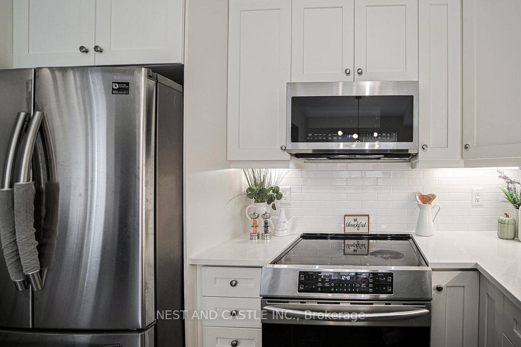 Photo 19 of 1347 Rose way Avenue, Milton, Cobban — HOMEH