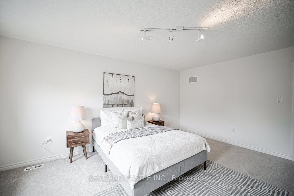 Photo 24 of 1347 Rose way Avenue, Milton, Cobban — HOMEH