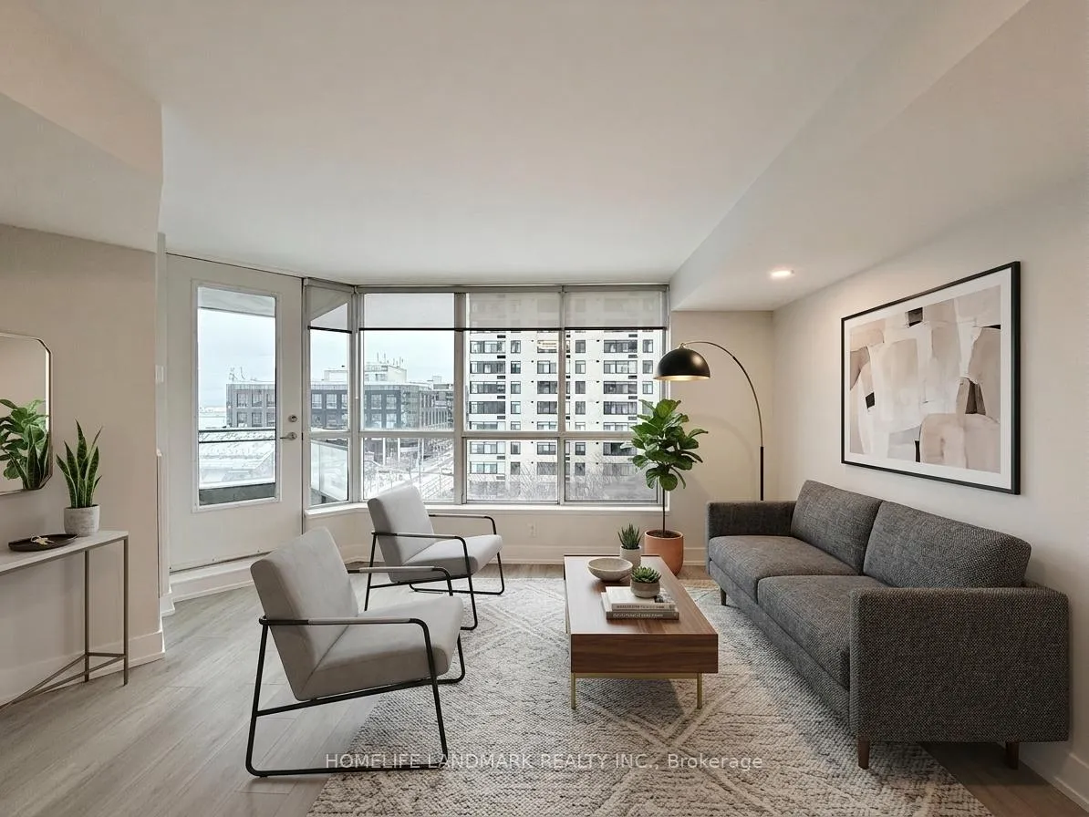 Photo 7 of Unit 727, 230 Queens Quay W, Toronto, Waterfront Communities — HOMEH