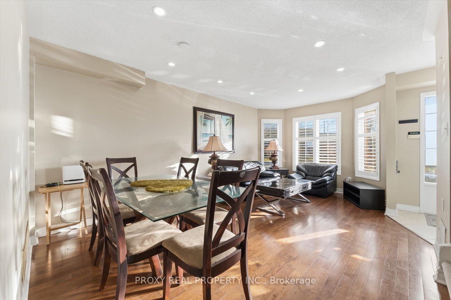 Photo 5 of 2360 Clearside Court, Pickering, Brock Ridge — HOMEH