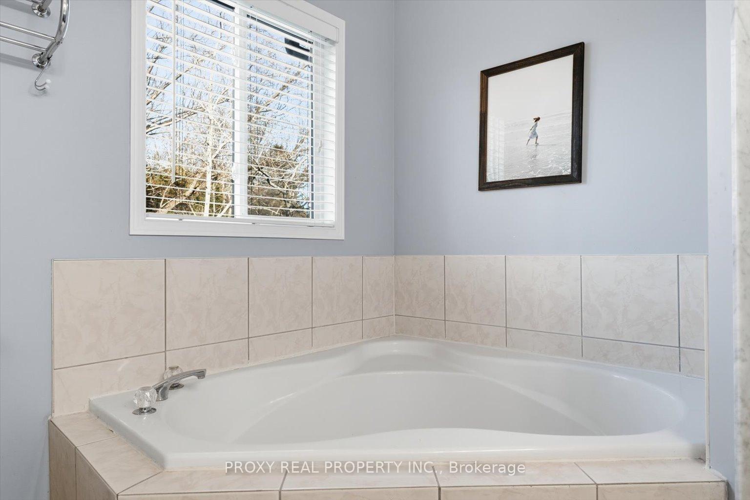 Photo 30 of 2360 Clearside Court, Pickering, Brock Ridge — HOMEH