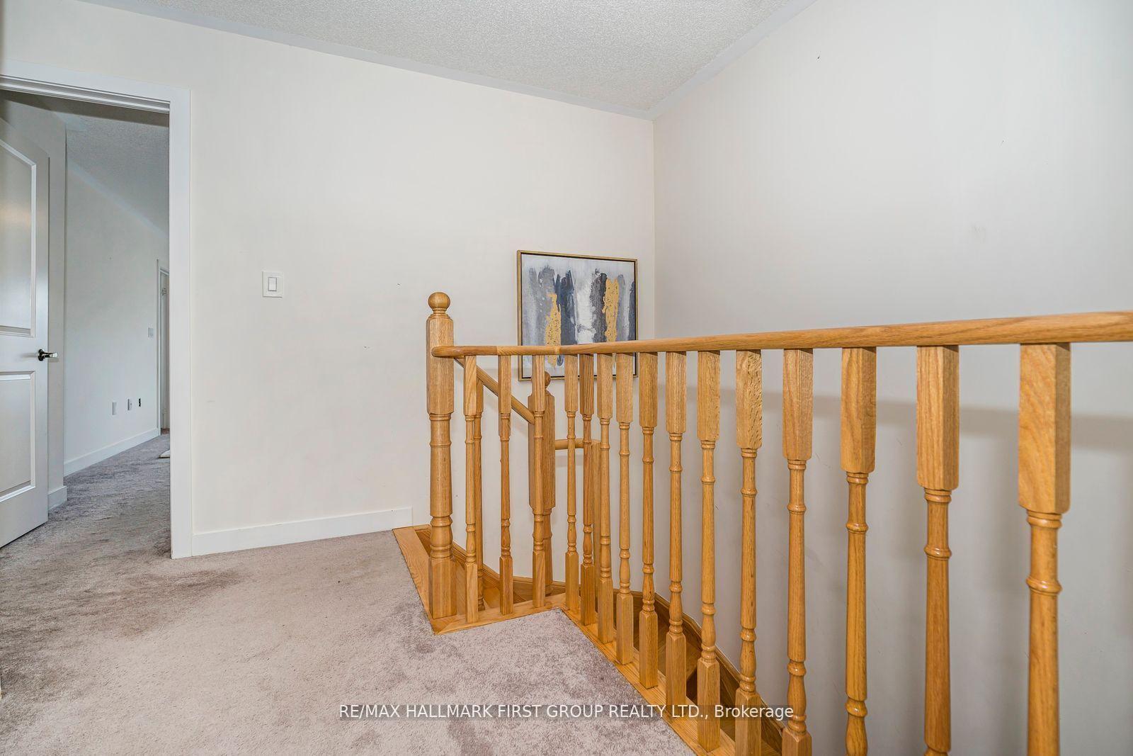 Photo 20 of 2519 Castlegate Crossing, Pickering, Duffin Heights — HOMEH