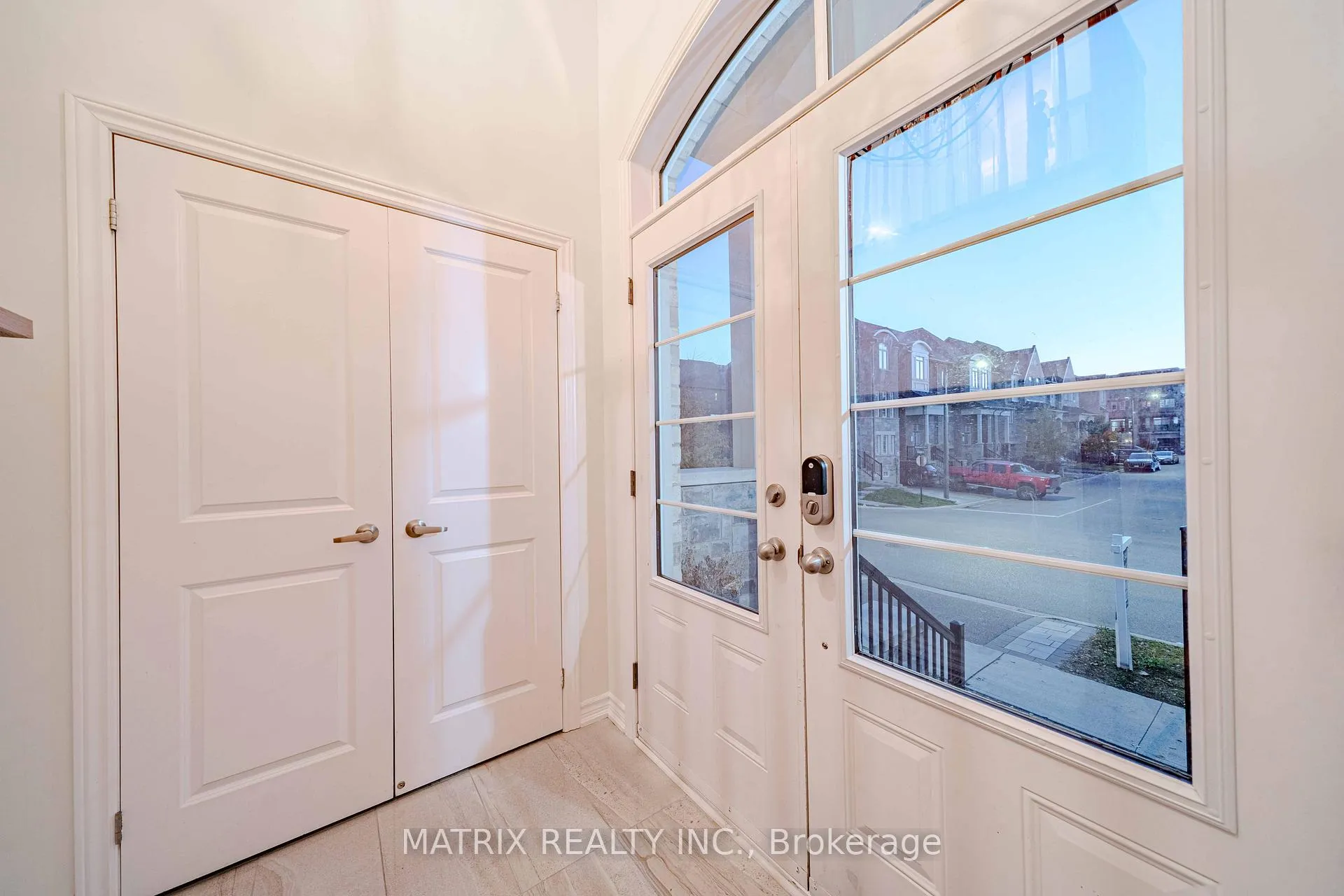 Photo 4 of 2349 Usman Road, Pickering, Brock Ridge — HOMEH